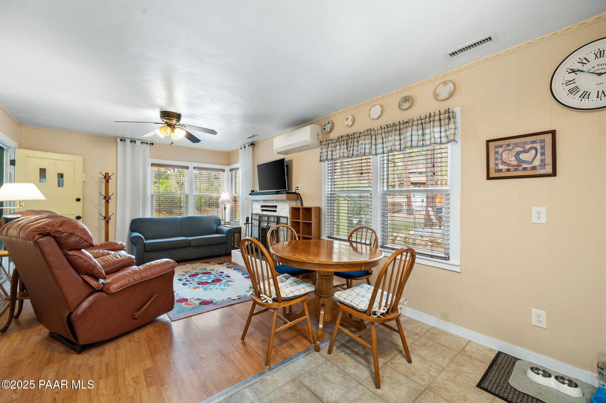 805 Canyon Drive