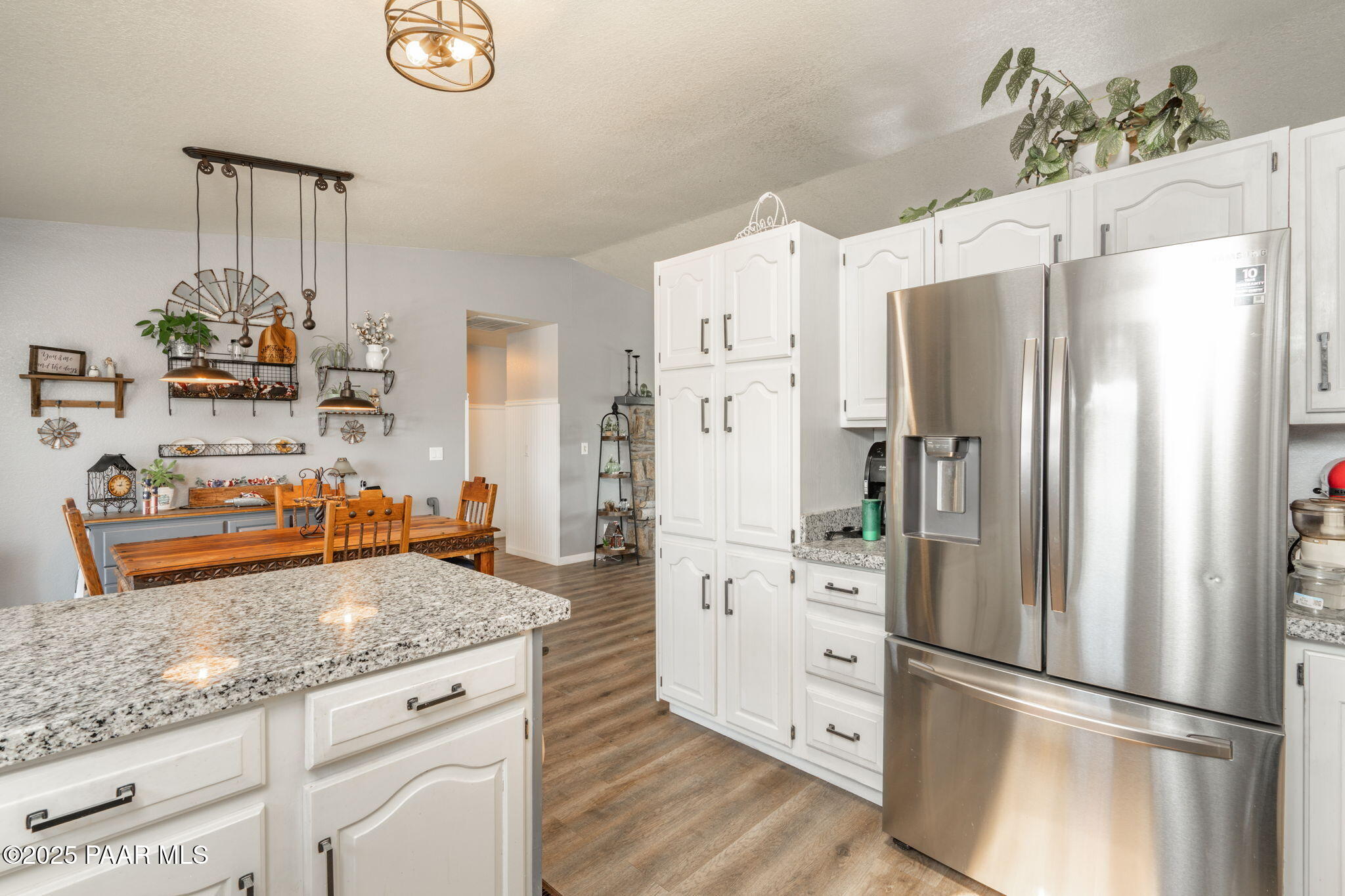 11755 Hondo Heights