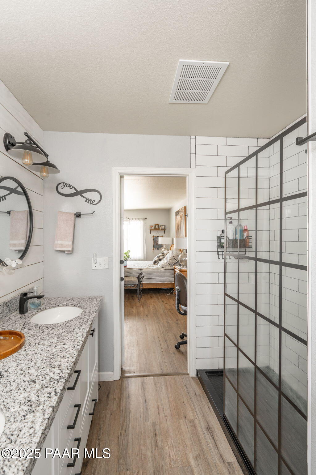 11755 Hondo Heights