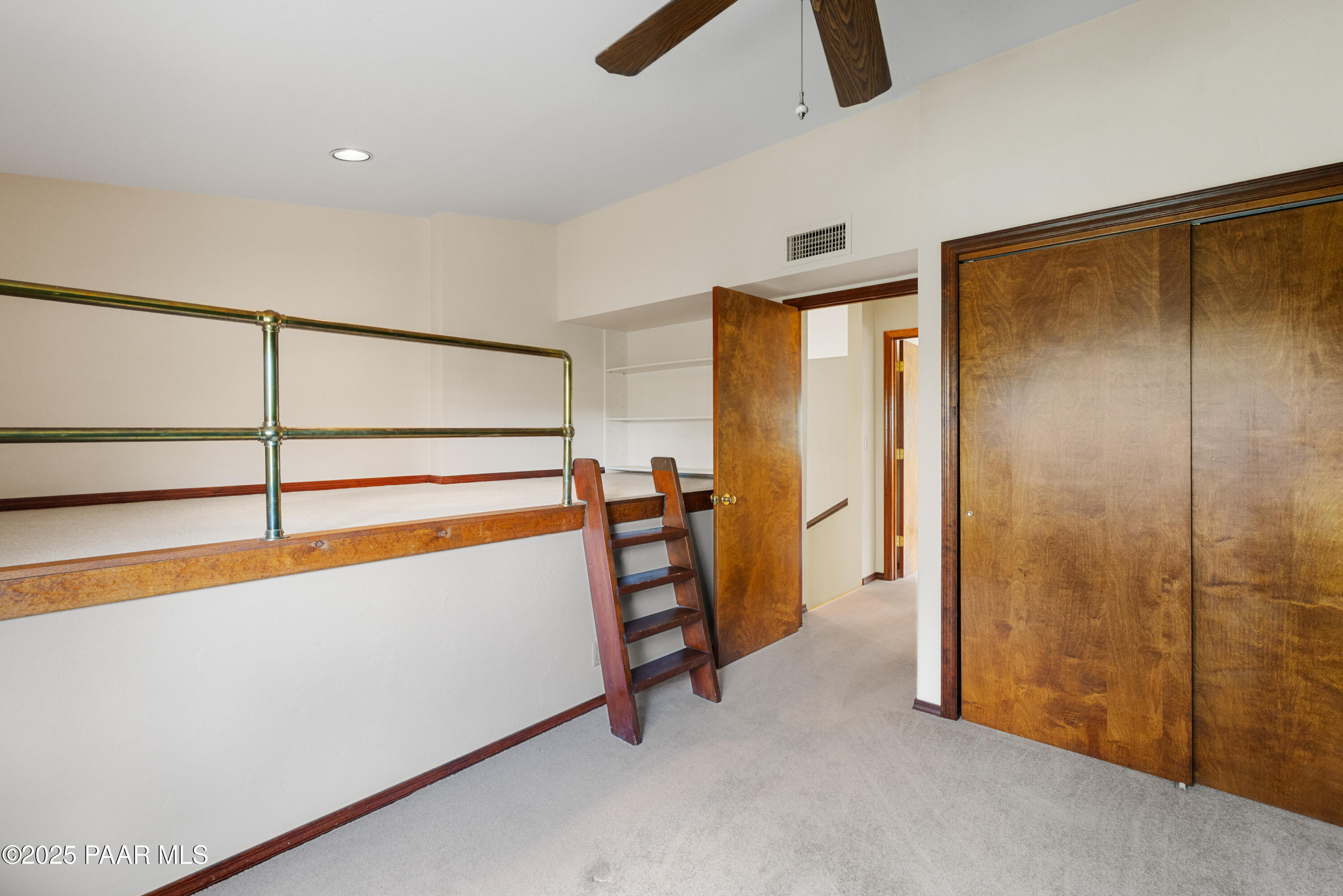 604 Broken Arrow Circle