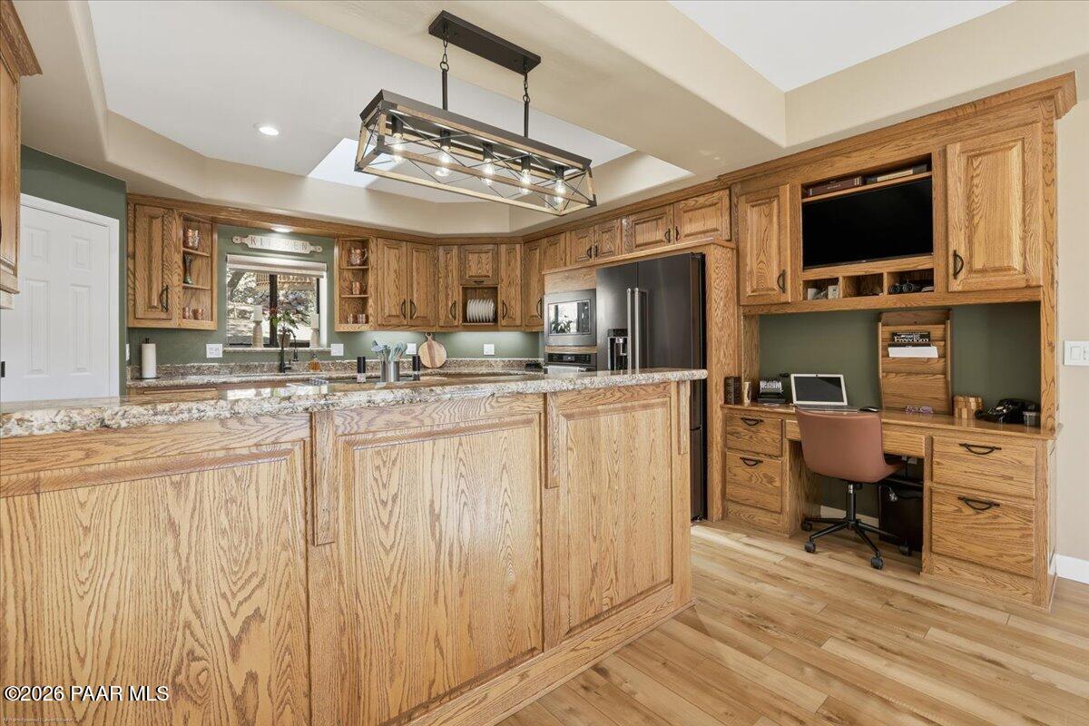 1560 Southpark Circle