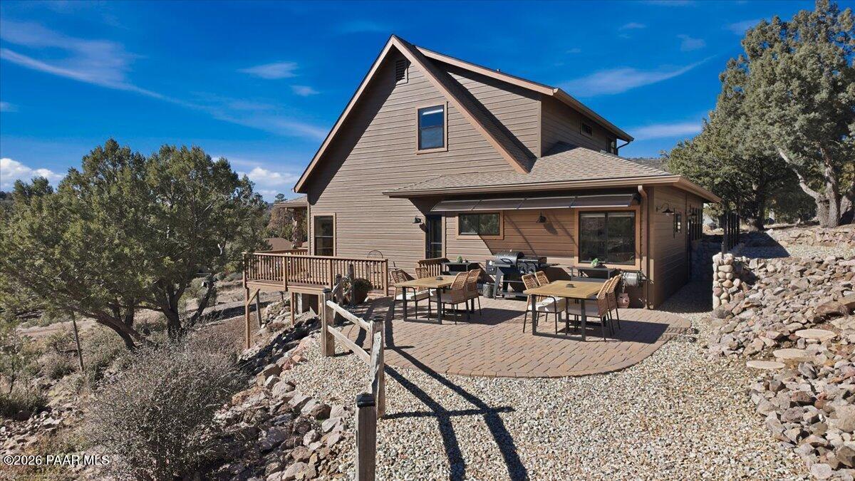 1560 Southpark Circle