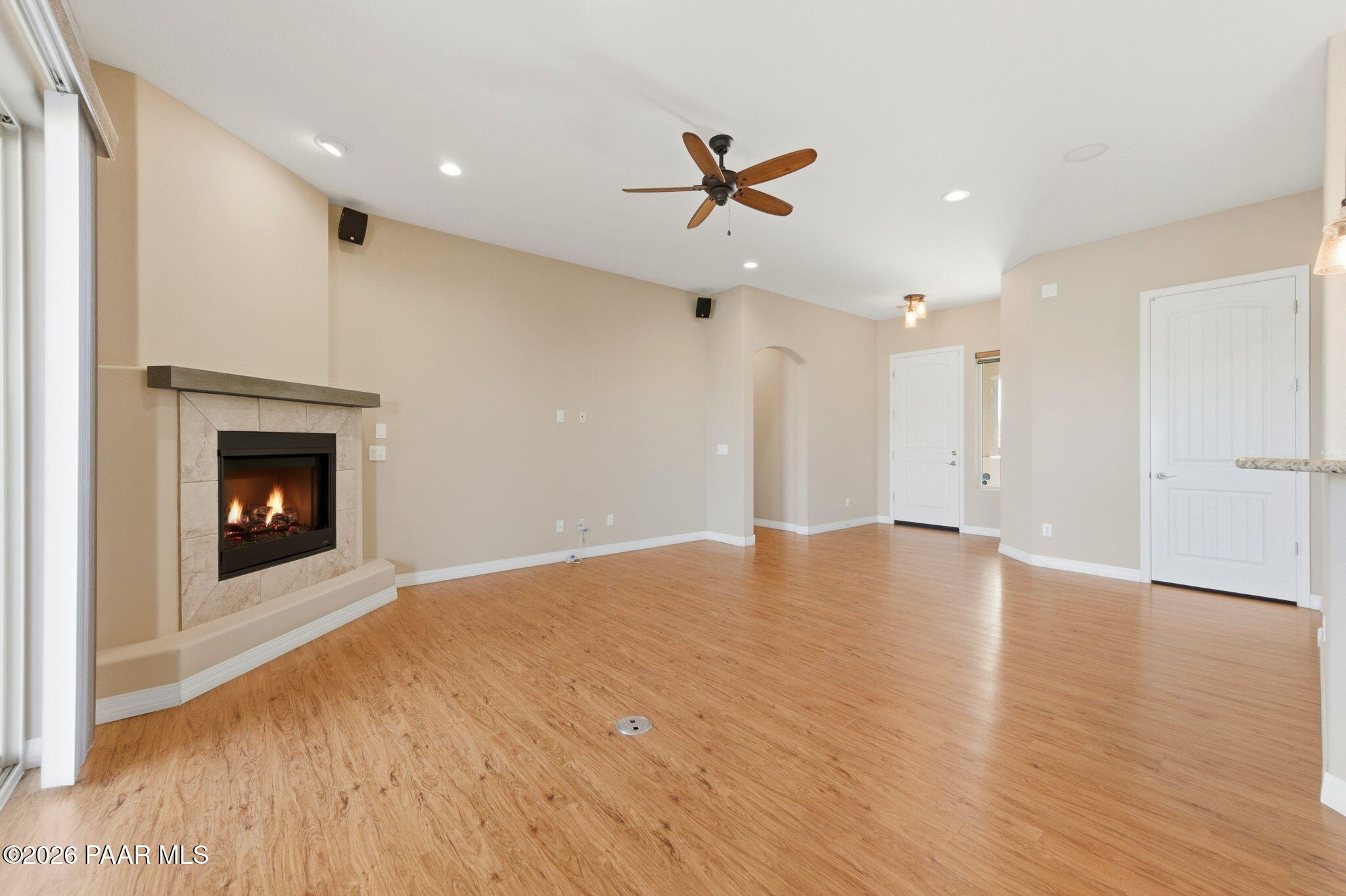 6293 E Livingston Loop