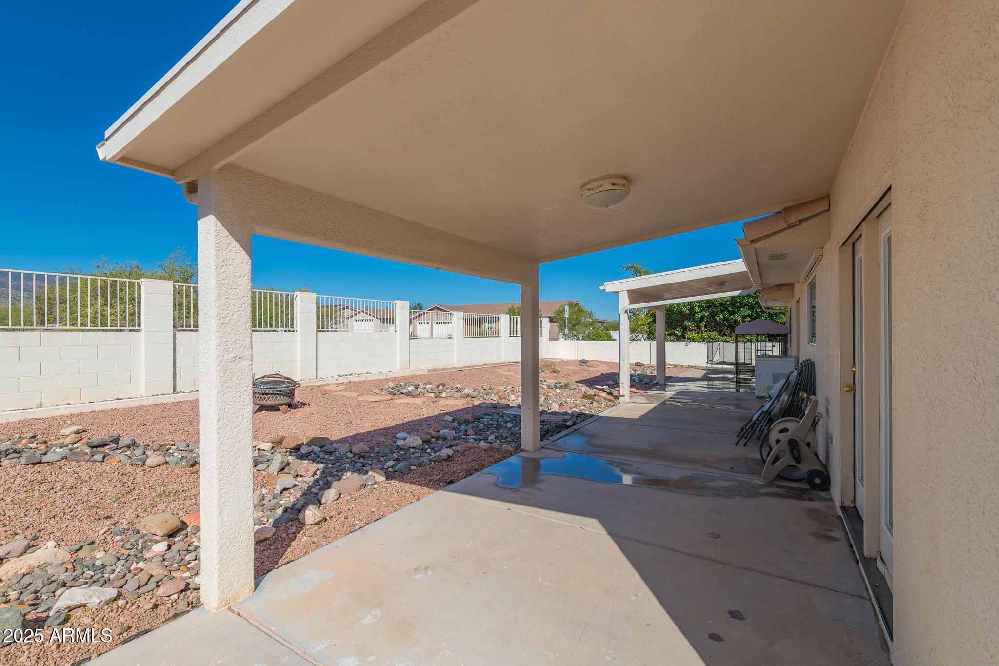 910 S TIGRES Trail