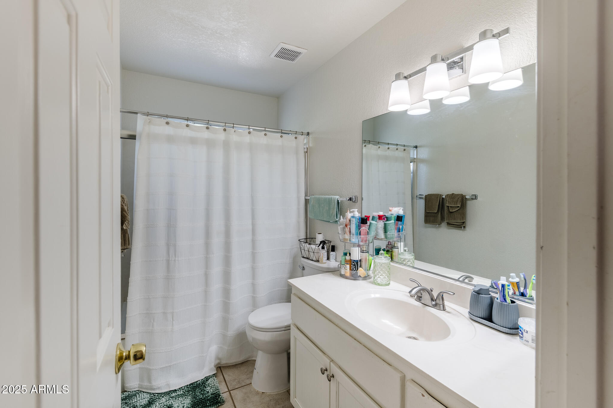 910 S TIGRES Trail