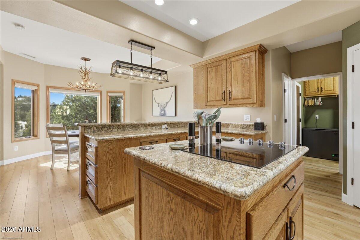1560 Southpark Circle