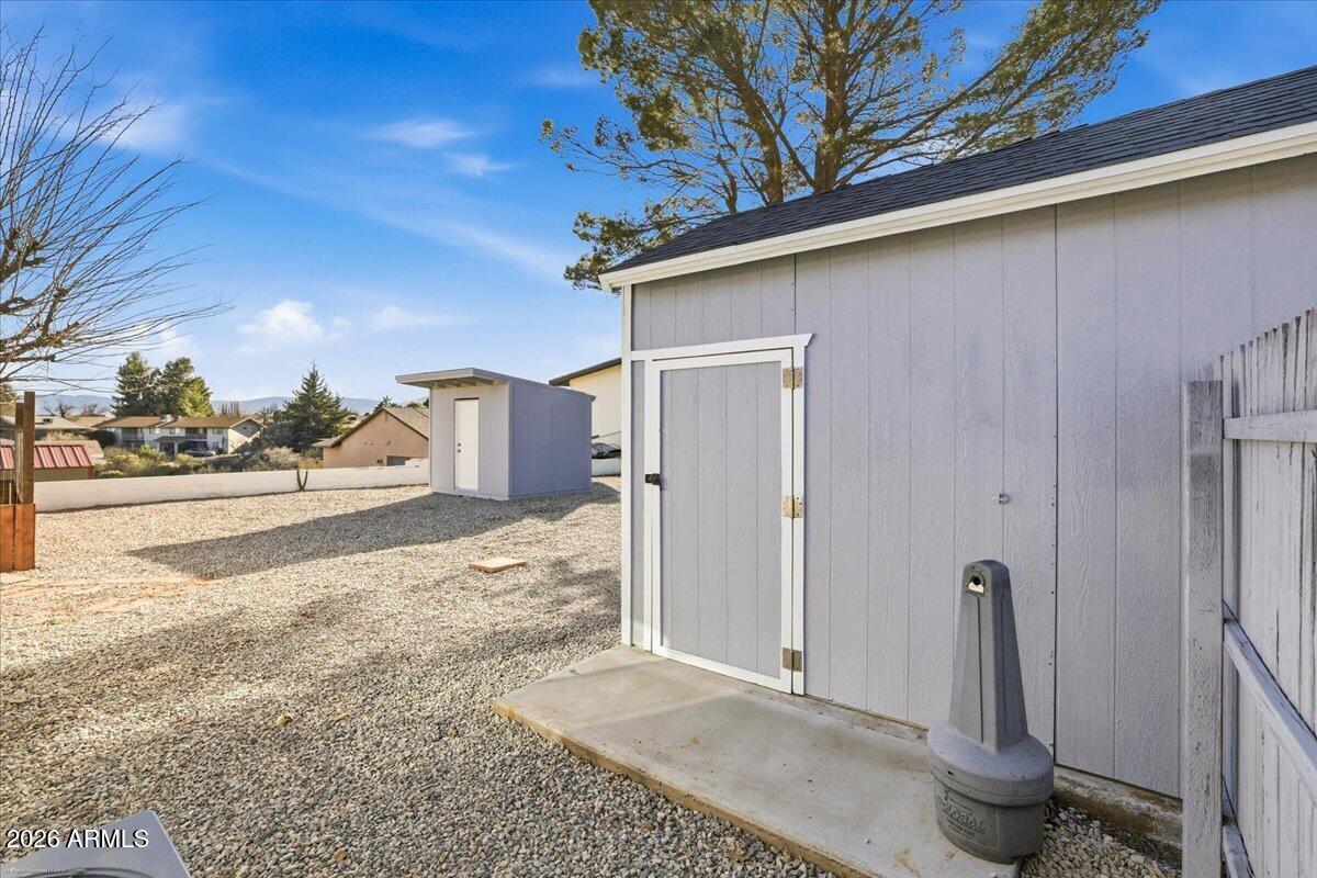 2419 S LARIAT Circle