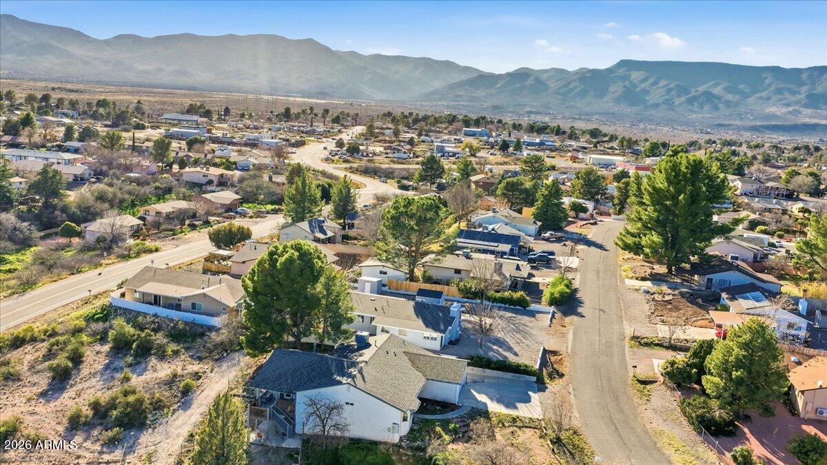 2419 S LARIAT Circle