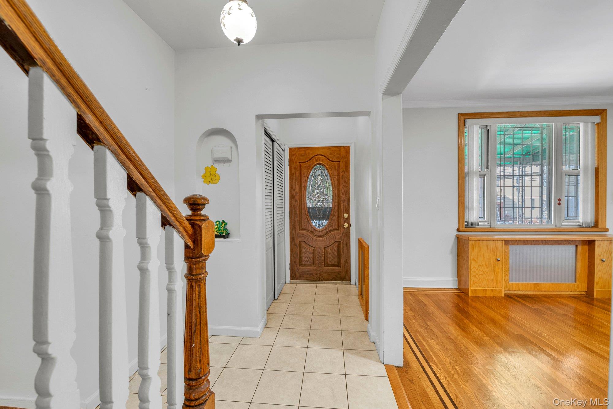 Flushing Attached Single Family House for Sale