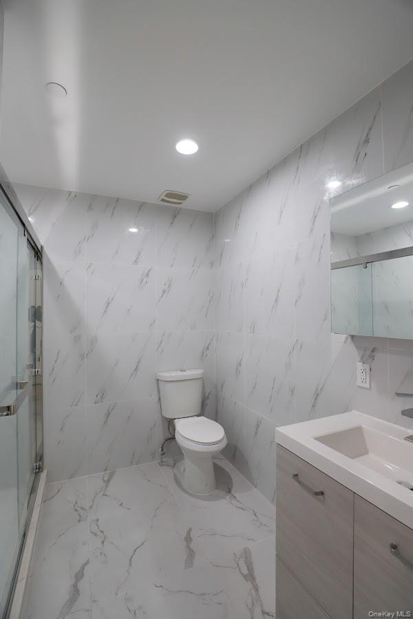 134-43 Maple Avenue Unit: 2A