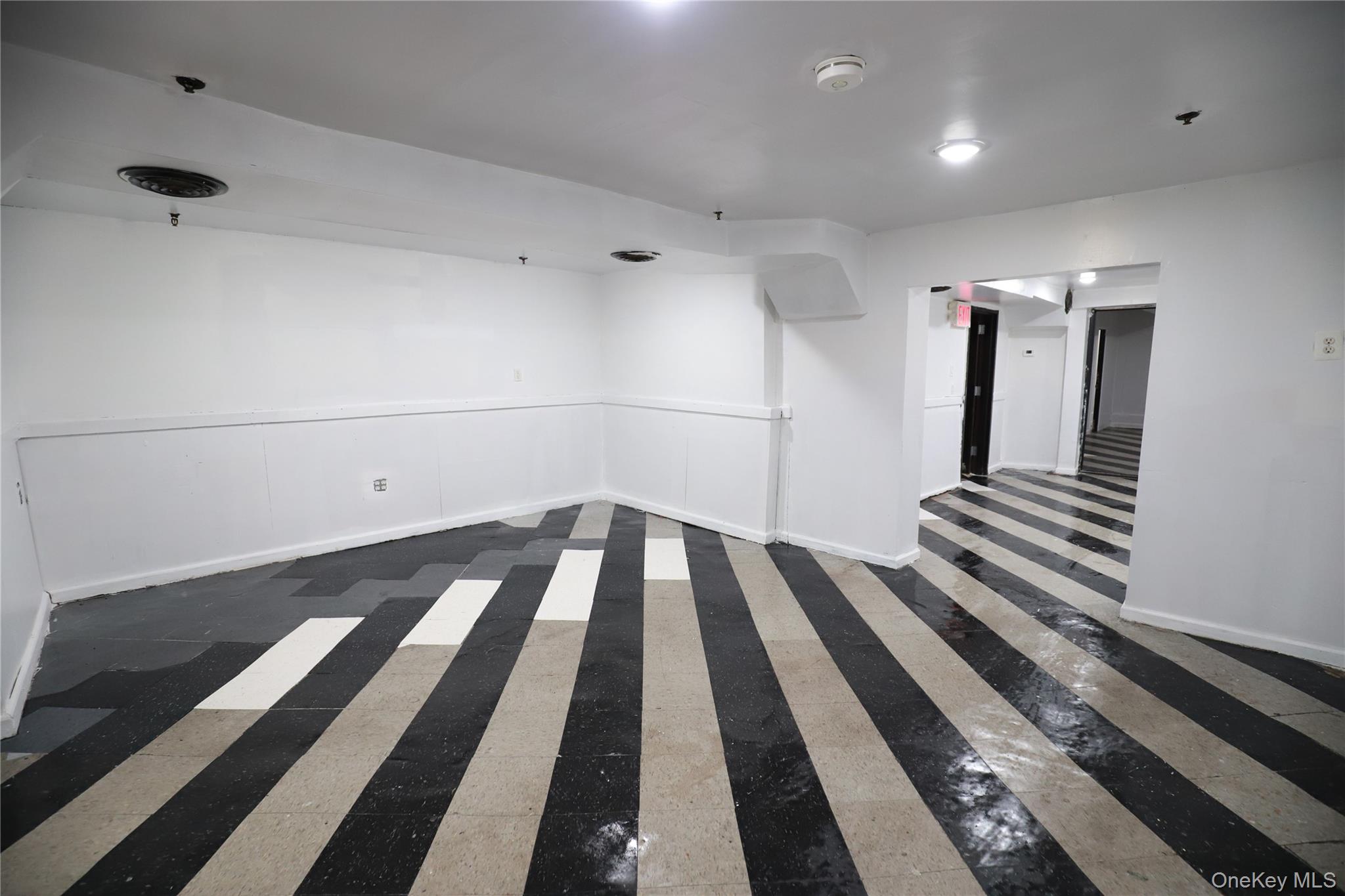 99-11 37th Avenue Unit: Lower L.