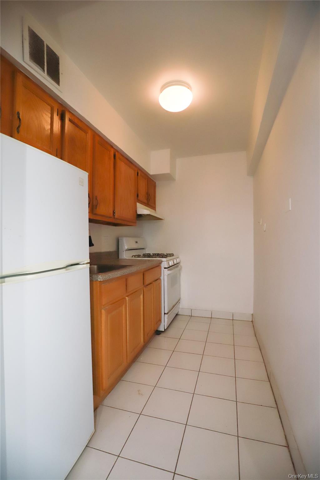 53-11 90th Street Unit: 6C