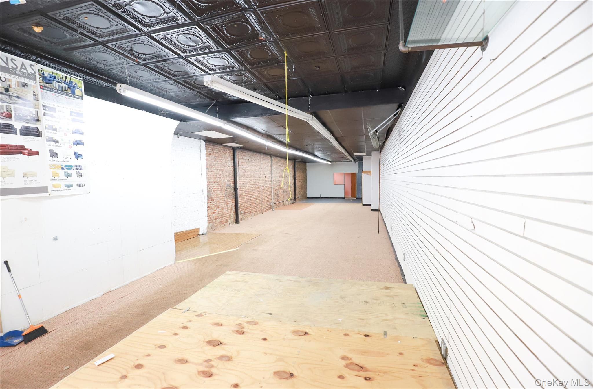 31-31 Fulton Street Unit: 1FL+Ba