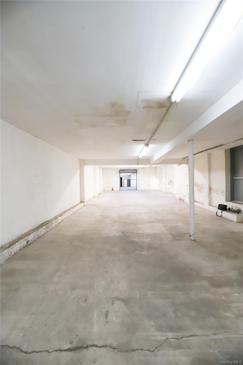 Astoria Warehouse for Rent