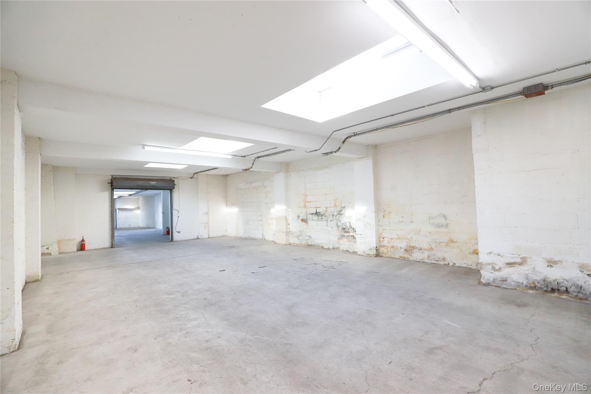 Astoria Warehouse for Rent