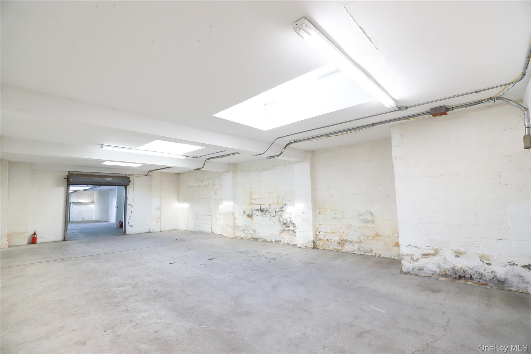 Astoria Warehouse for Rent