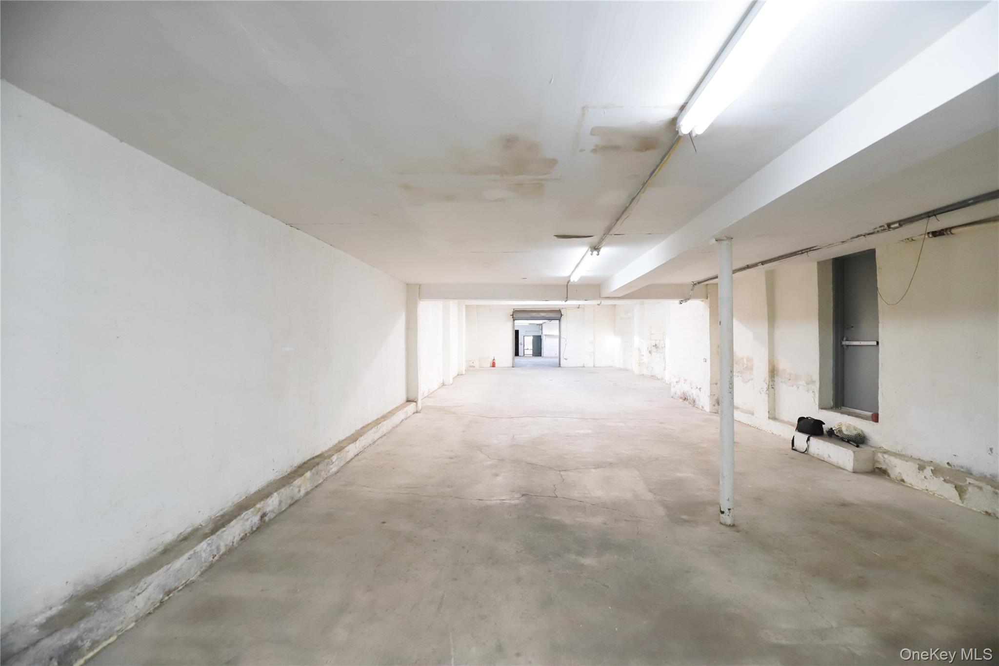 Astoria Warehouse for Rent