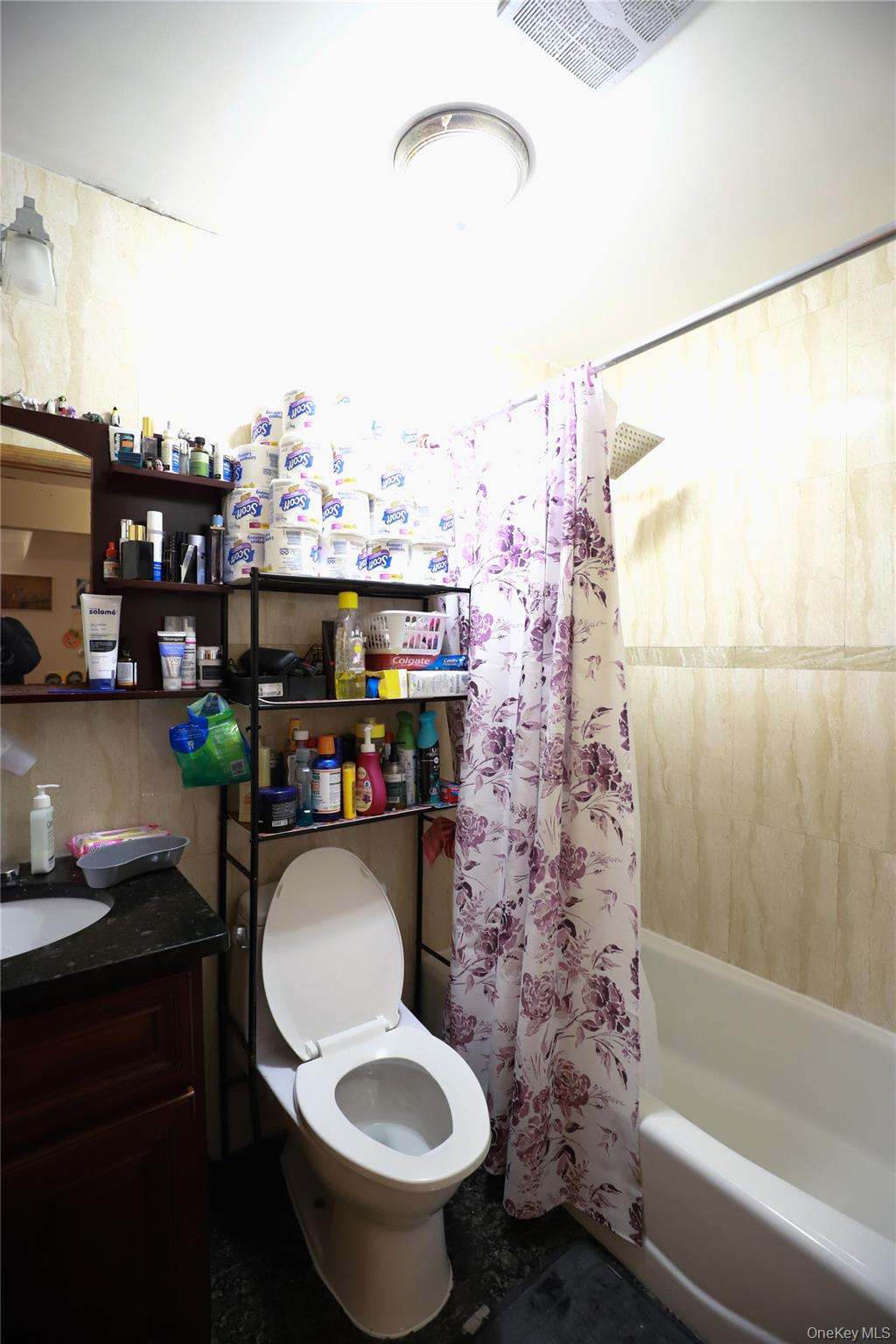 Corona Mixed Use Building for Sale