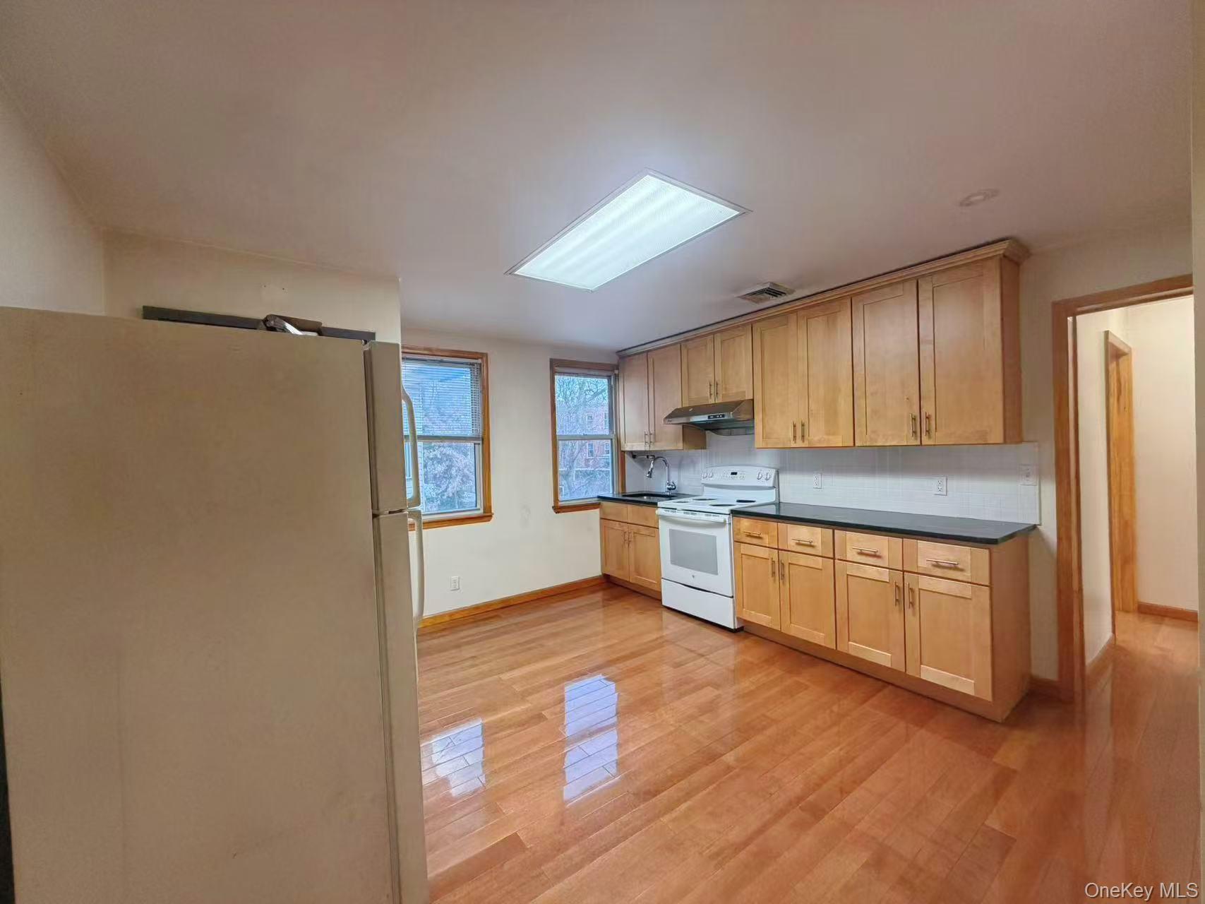 116-14 Myrtle Avenue