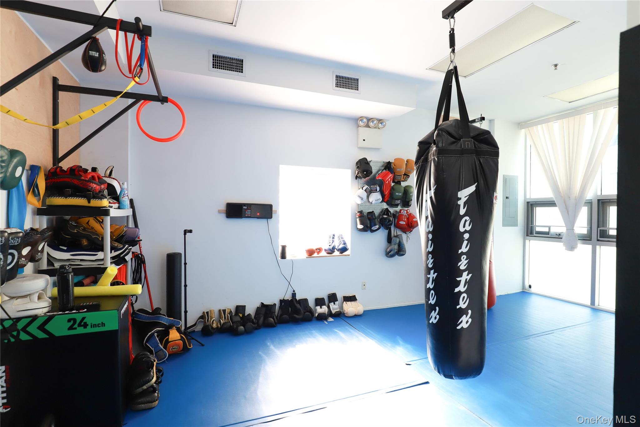 Flushing Commercial Space for Rent