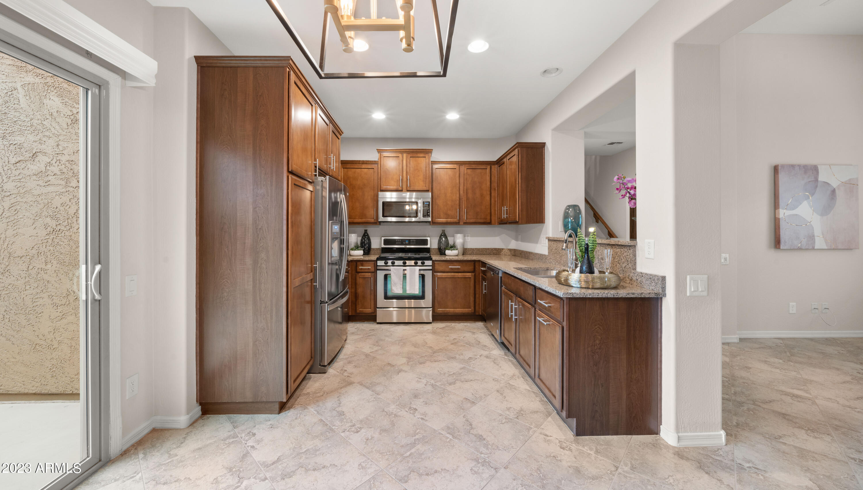 3662 E ZACHARY Drive