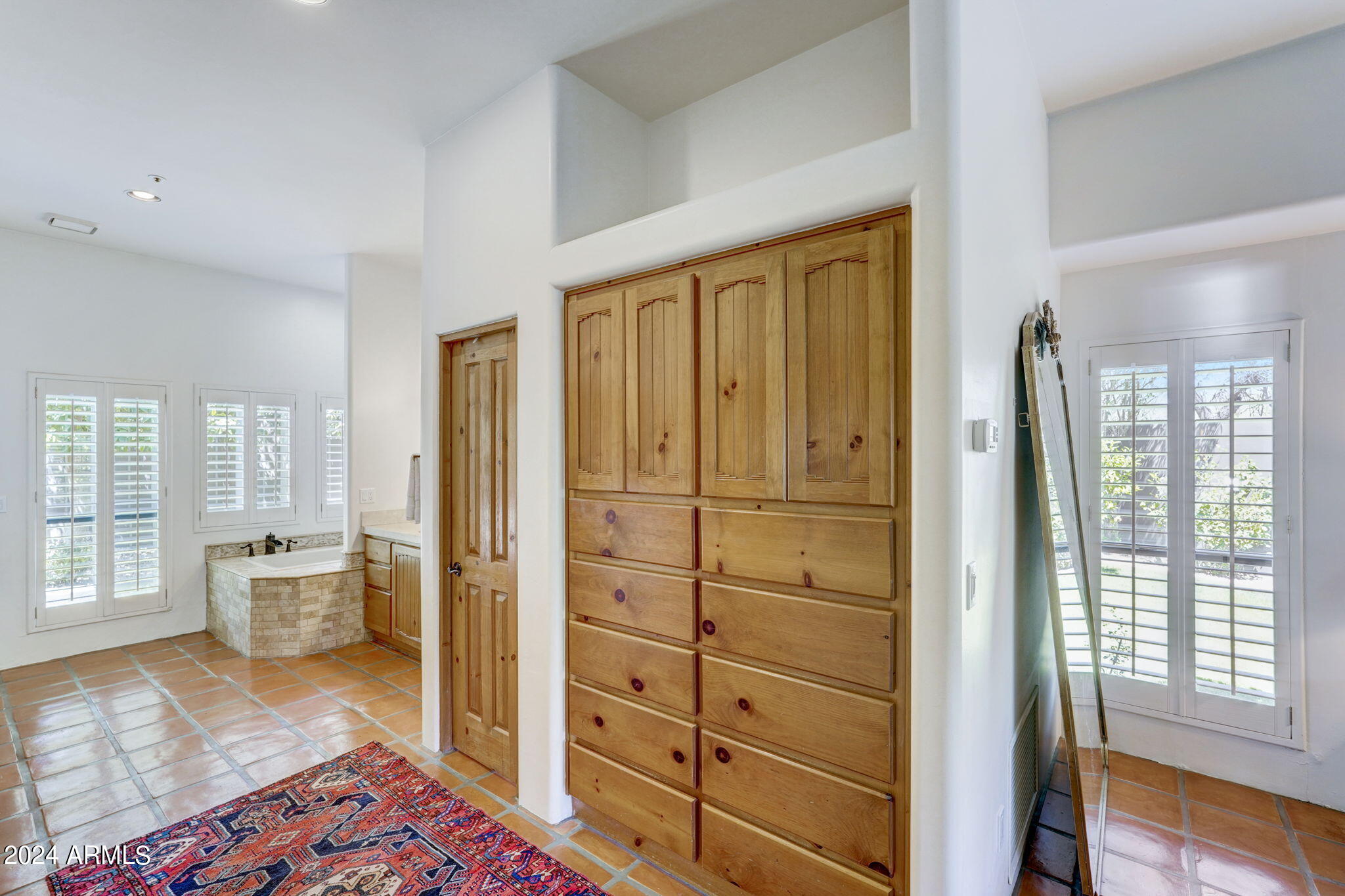 10468 E QUARTZ ROCK Road