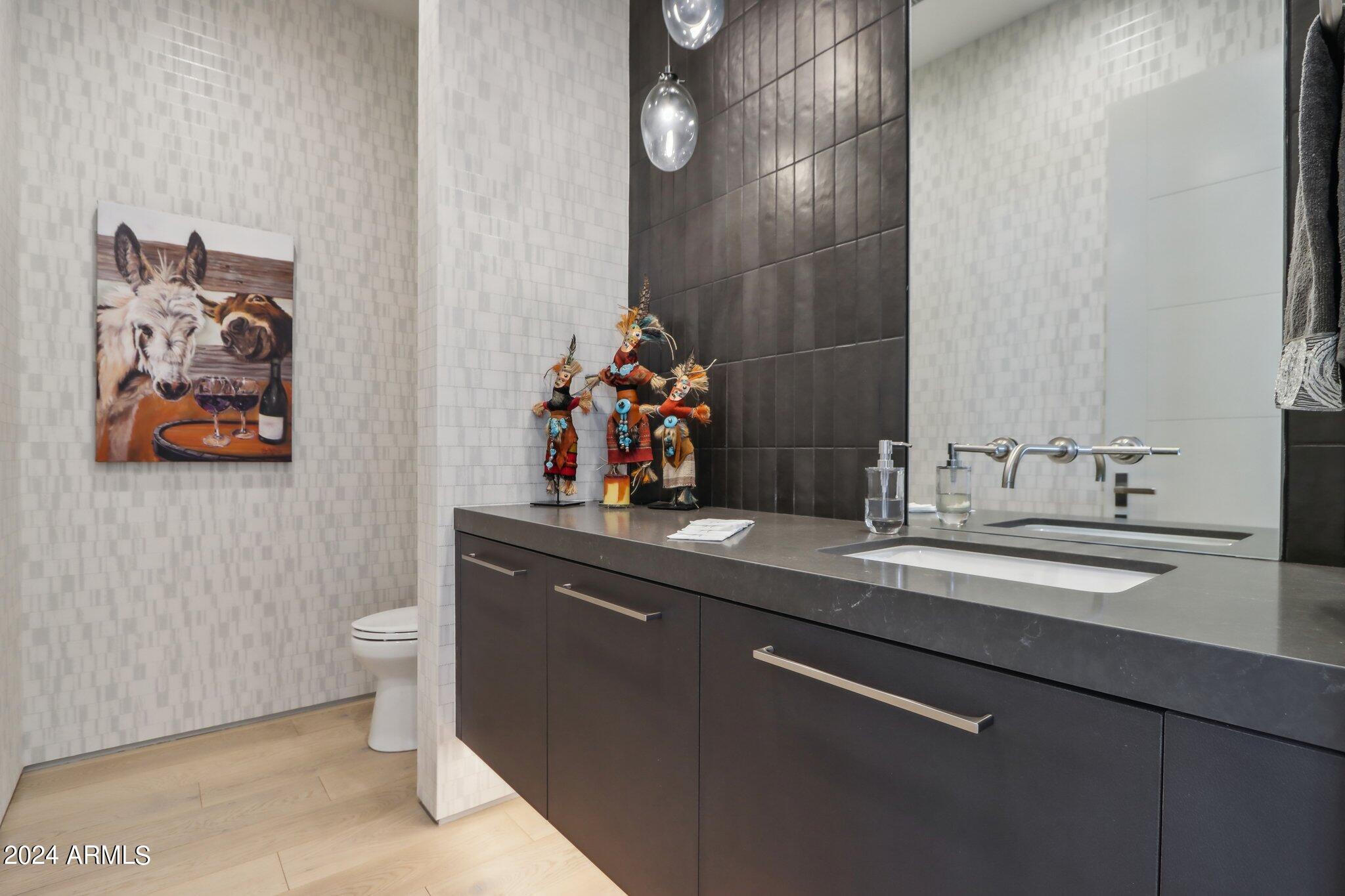 37200 N CAVE CREEK Road # 1017