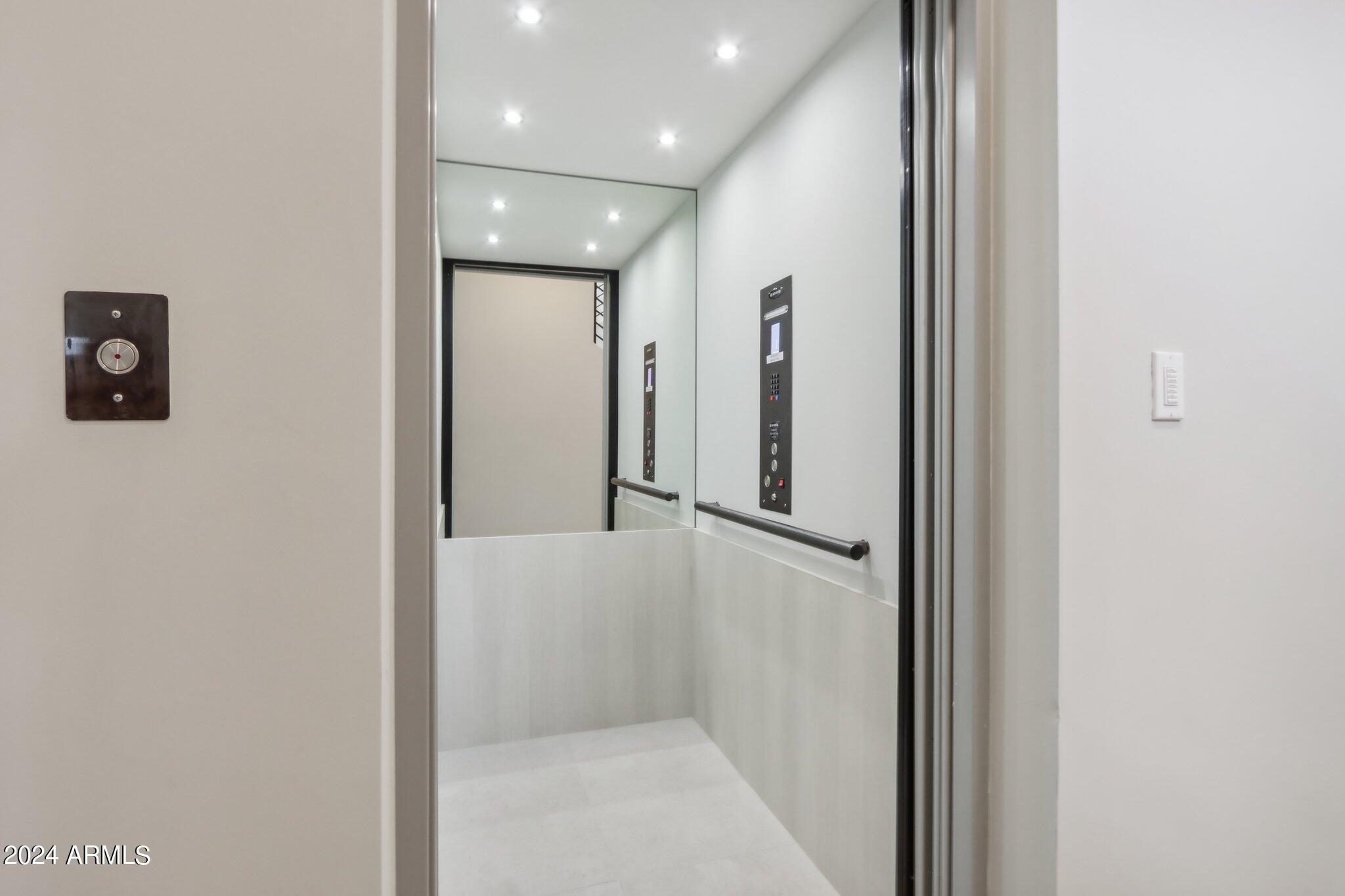 37200 N CAVE CREEK Road # 1017