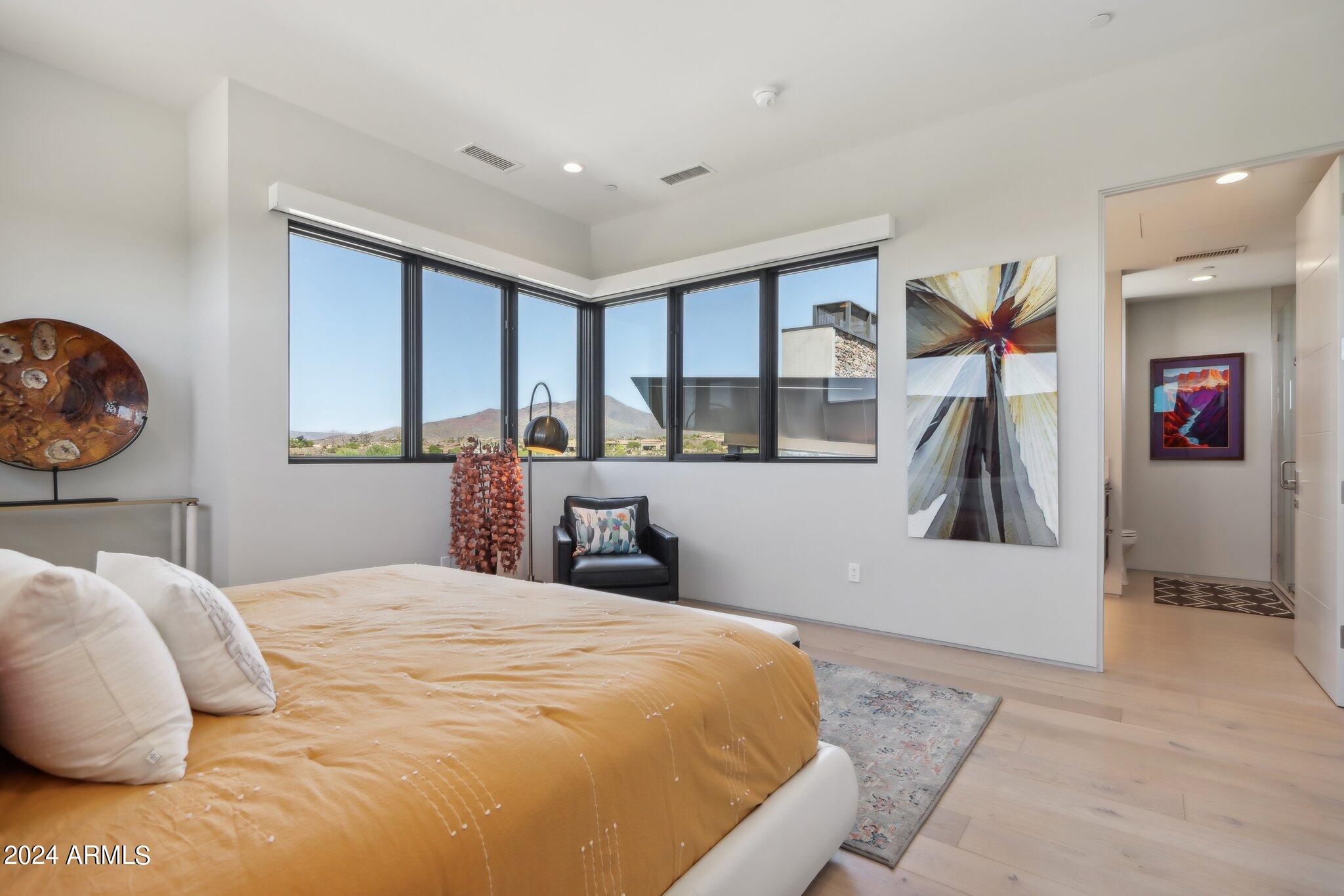 37200 N CAVE CREEK Road # 1017