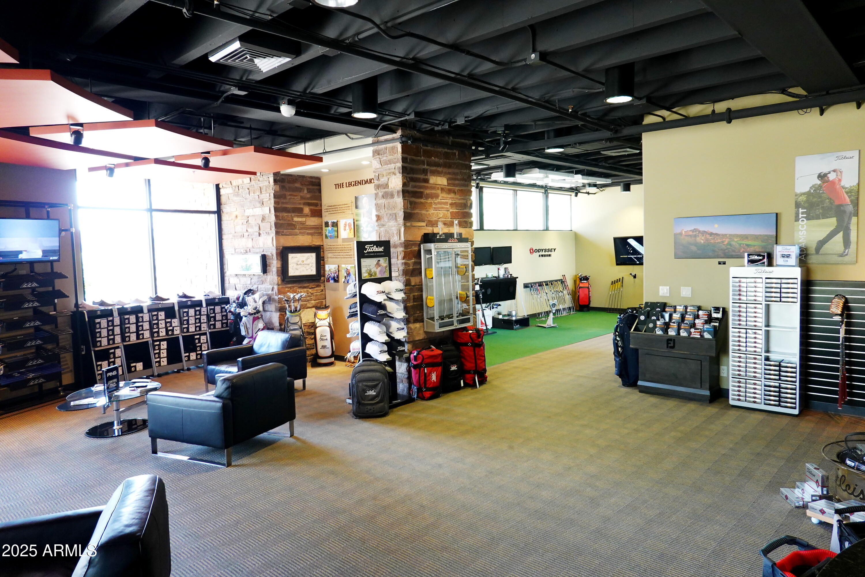 10651 E FERNWOOD Lane