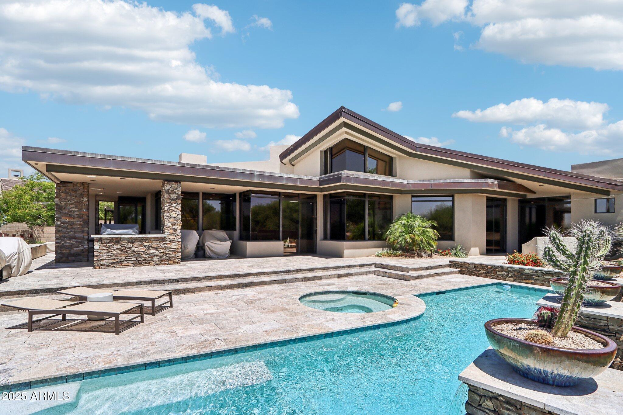 10651 E FERNWOOD Lane