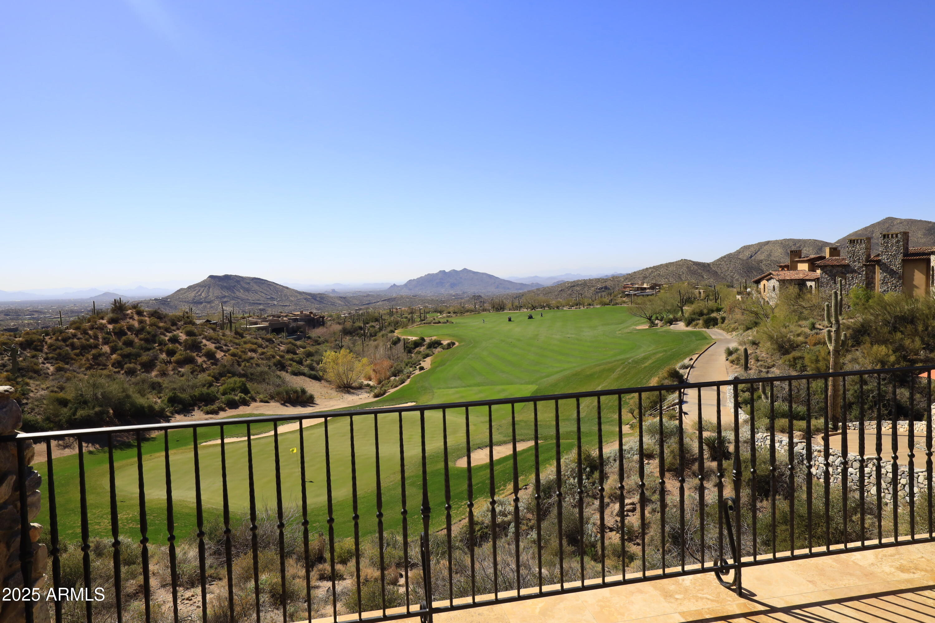 10651 E FERNWOOD Lane