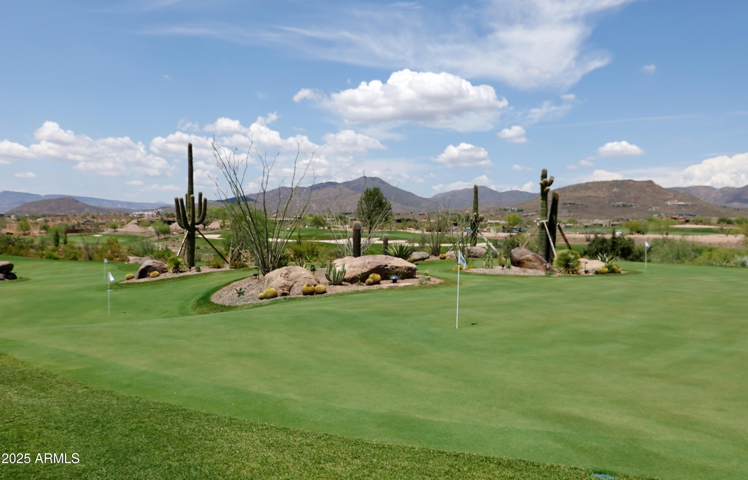 10651 E FERNWOOD Lane