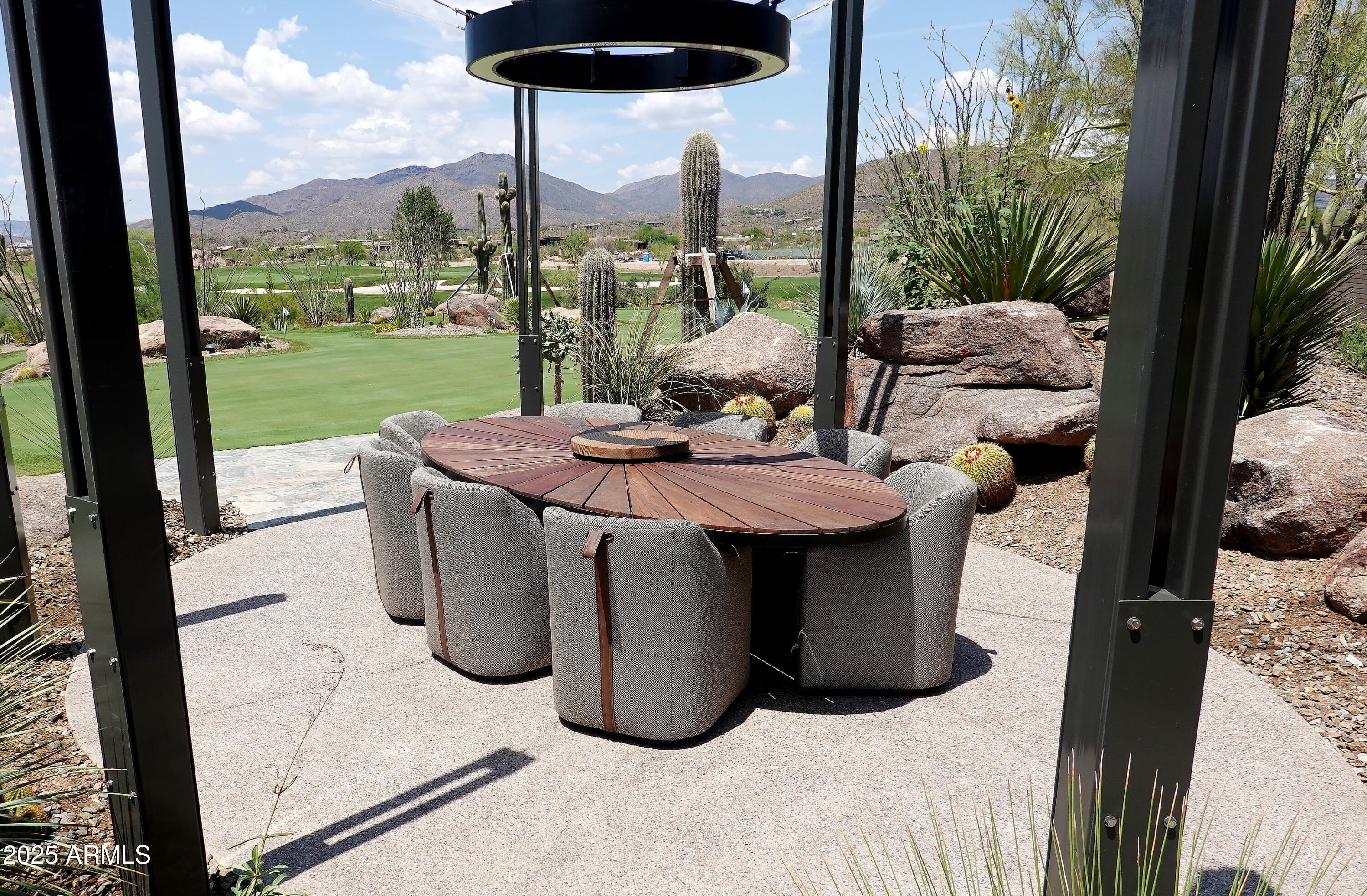 10651 E FERNWOOD Lane