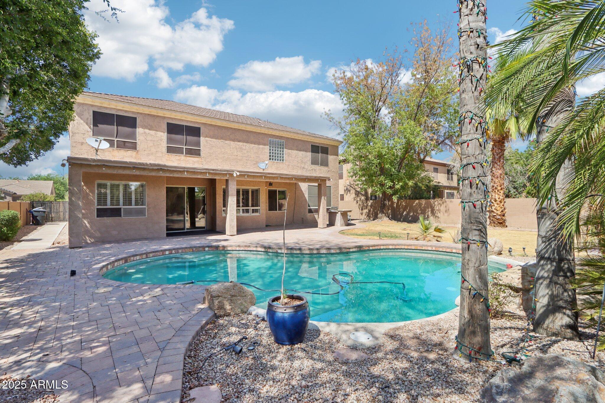 2403 E SAN TAN Street