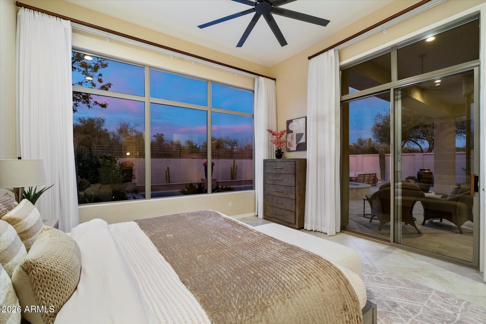 7736 E OVERLOOK Drive