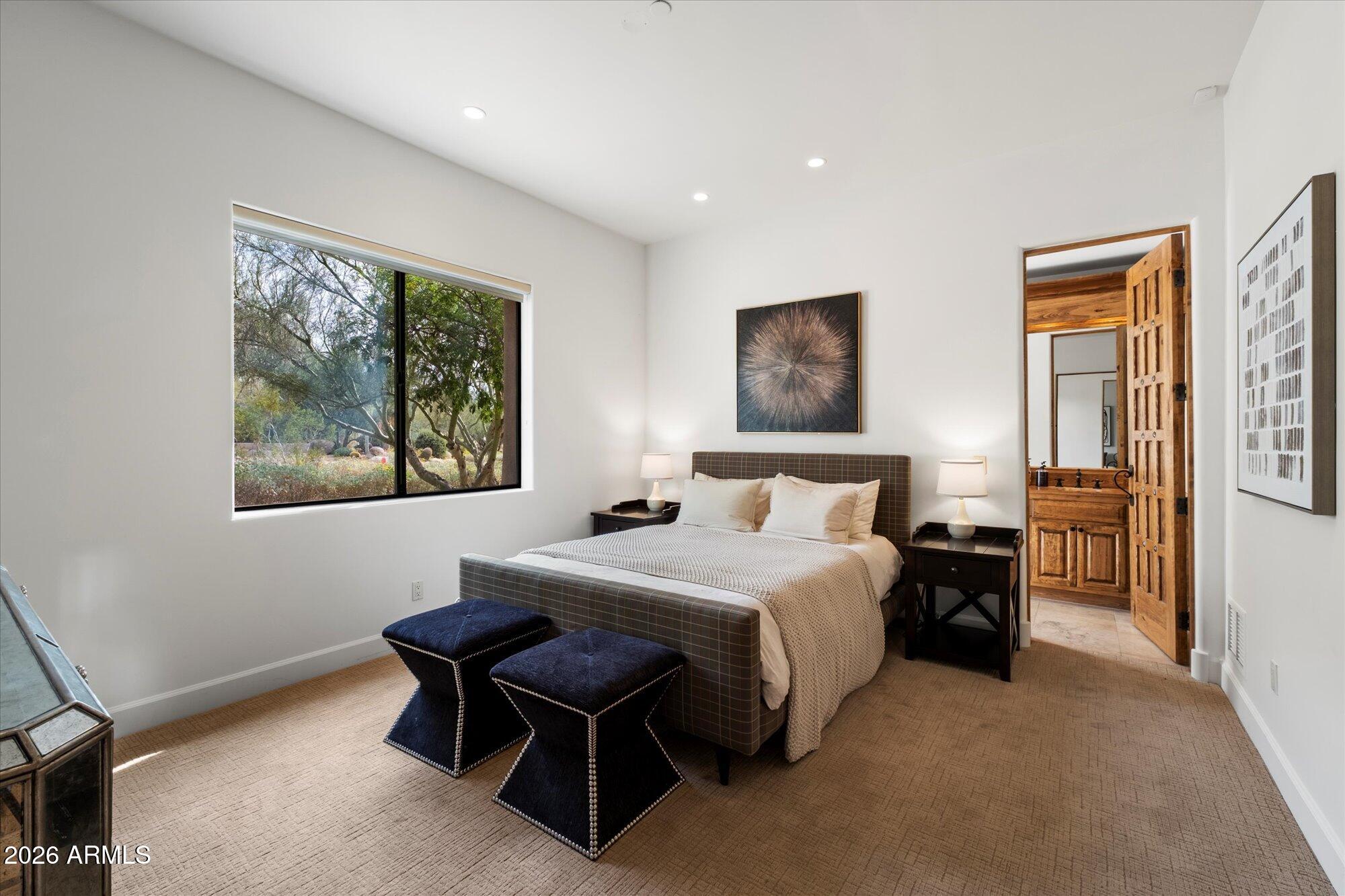 10040 E HAPPY VALLEY Road 479