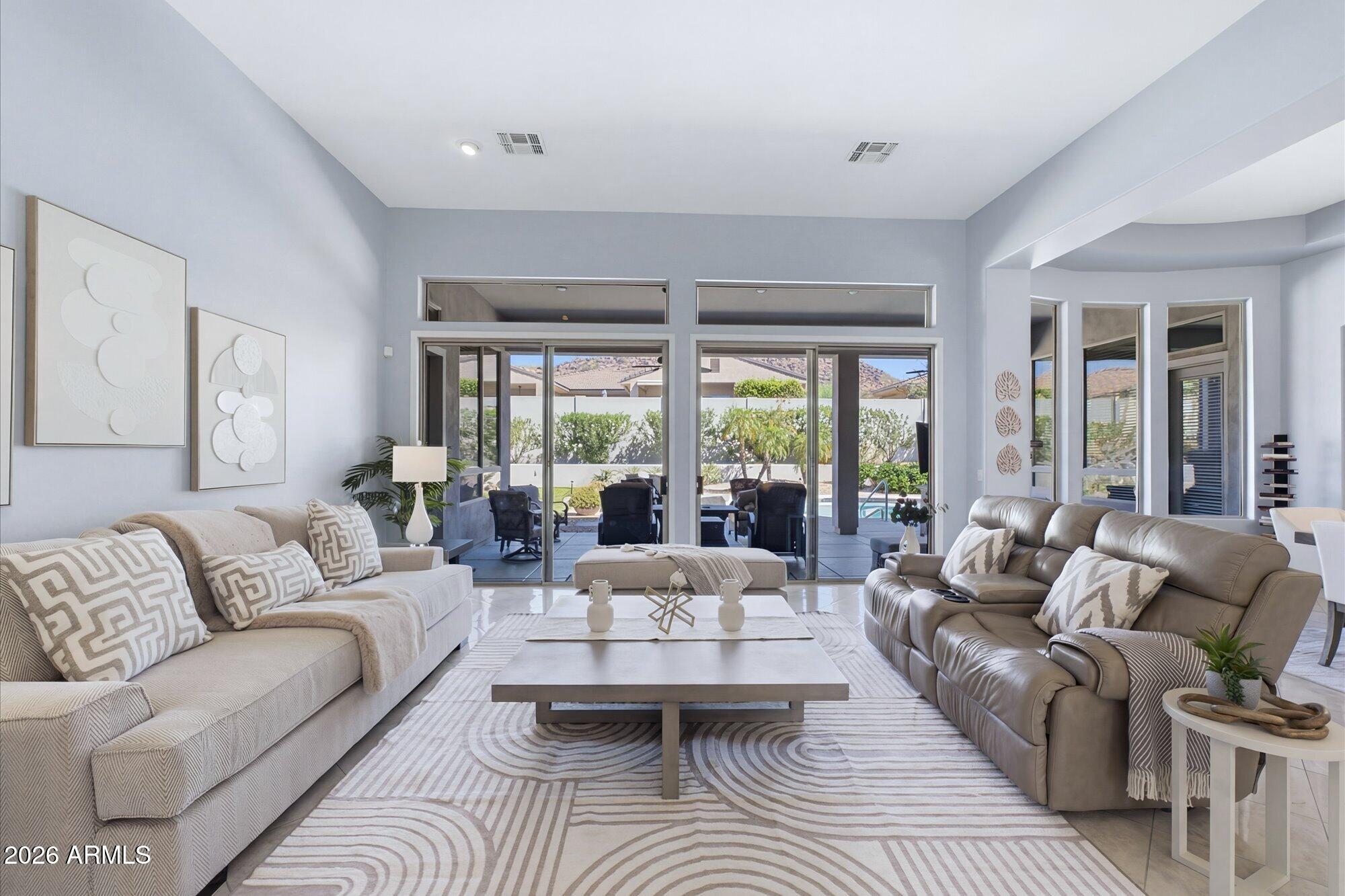 13526 E DEL TIMBRE Drive