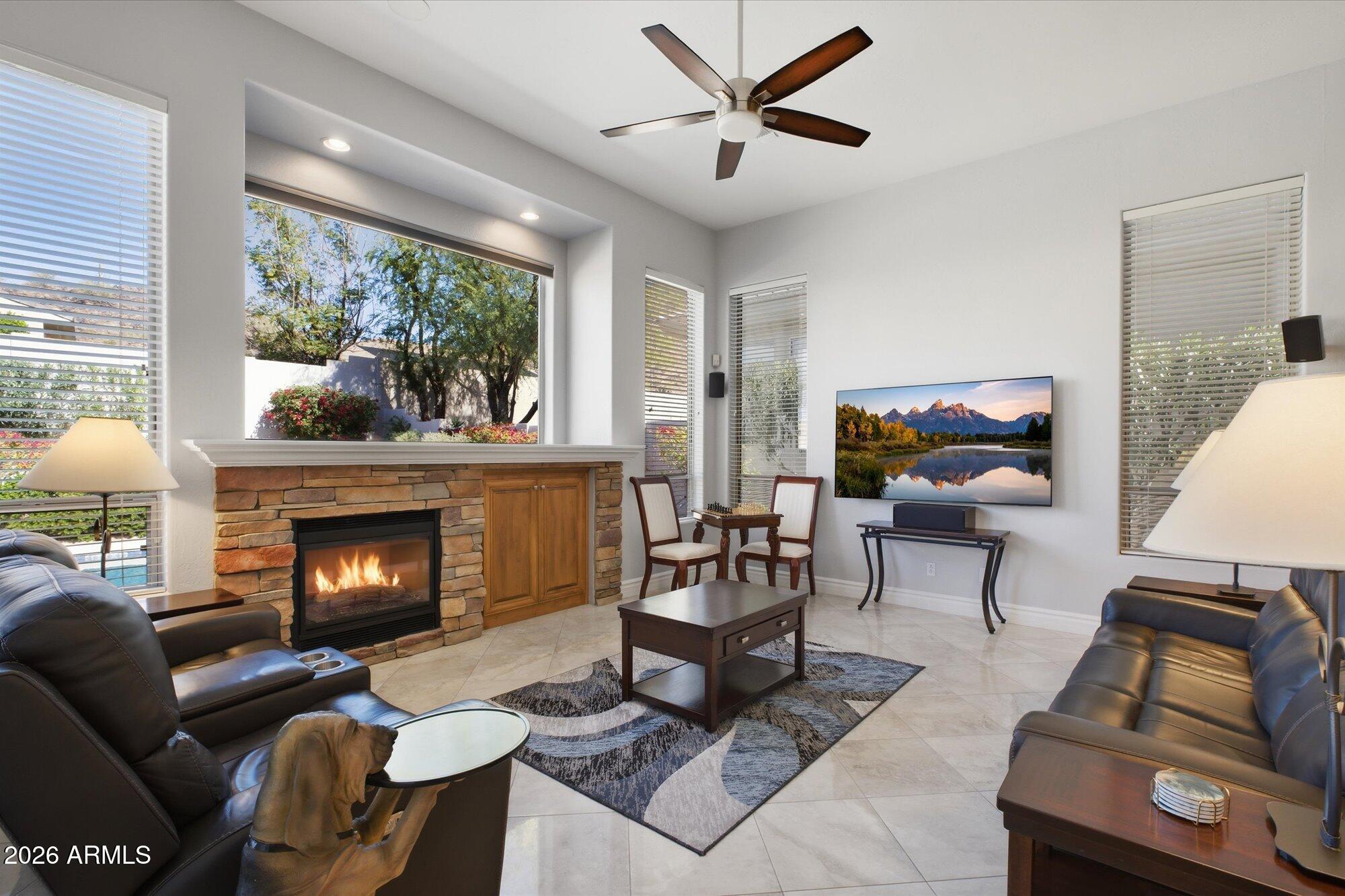 13526 E DEL TIMBRE Drive