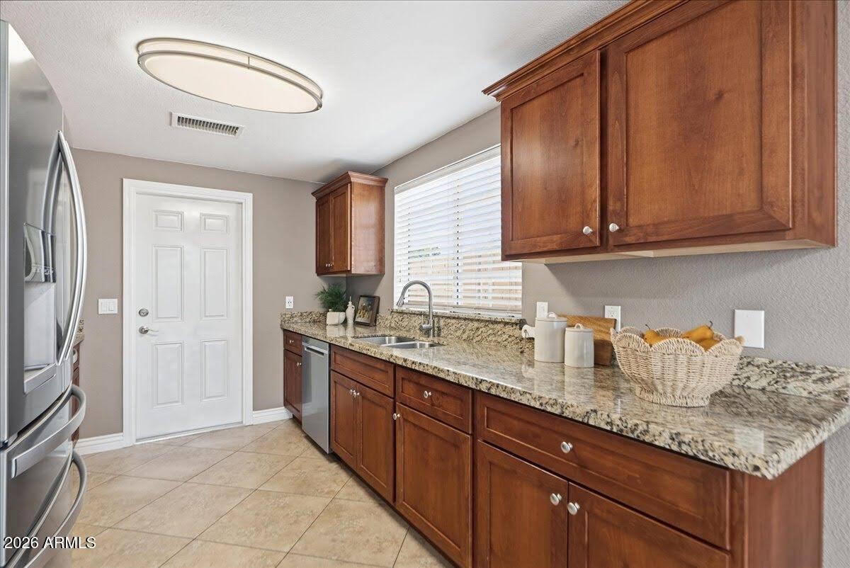 7546 E DULCIANA Circle