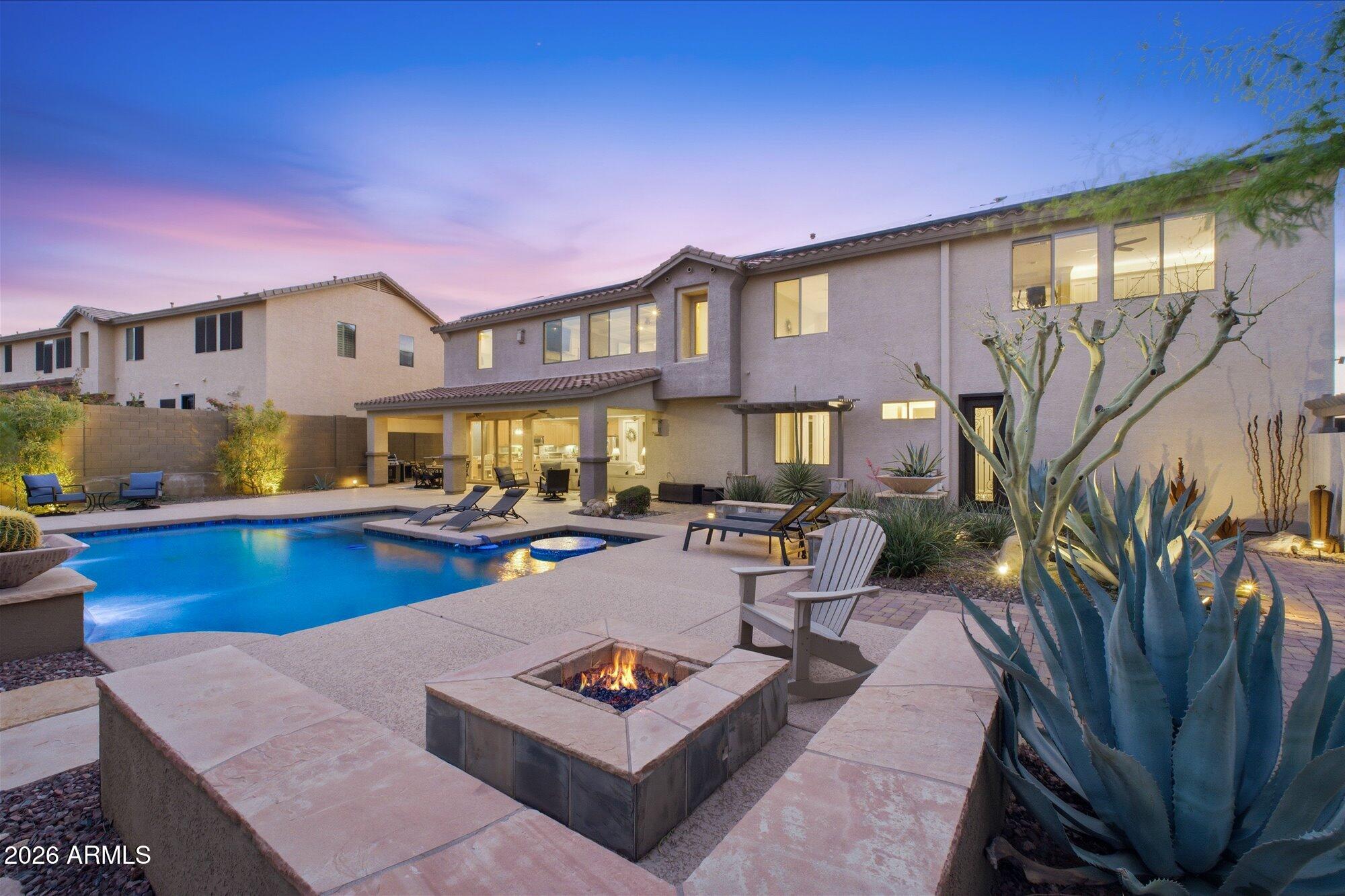 38521 N DONOVAN Court