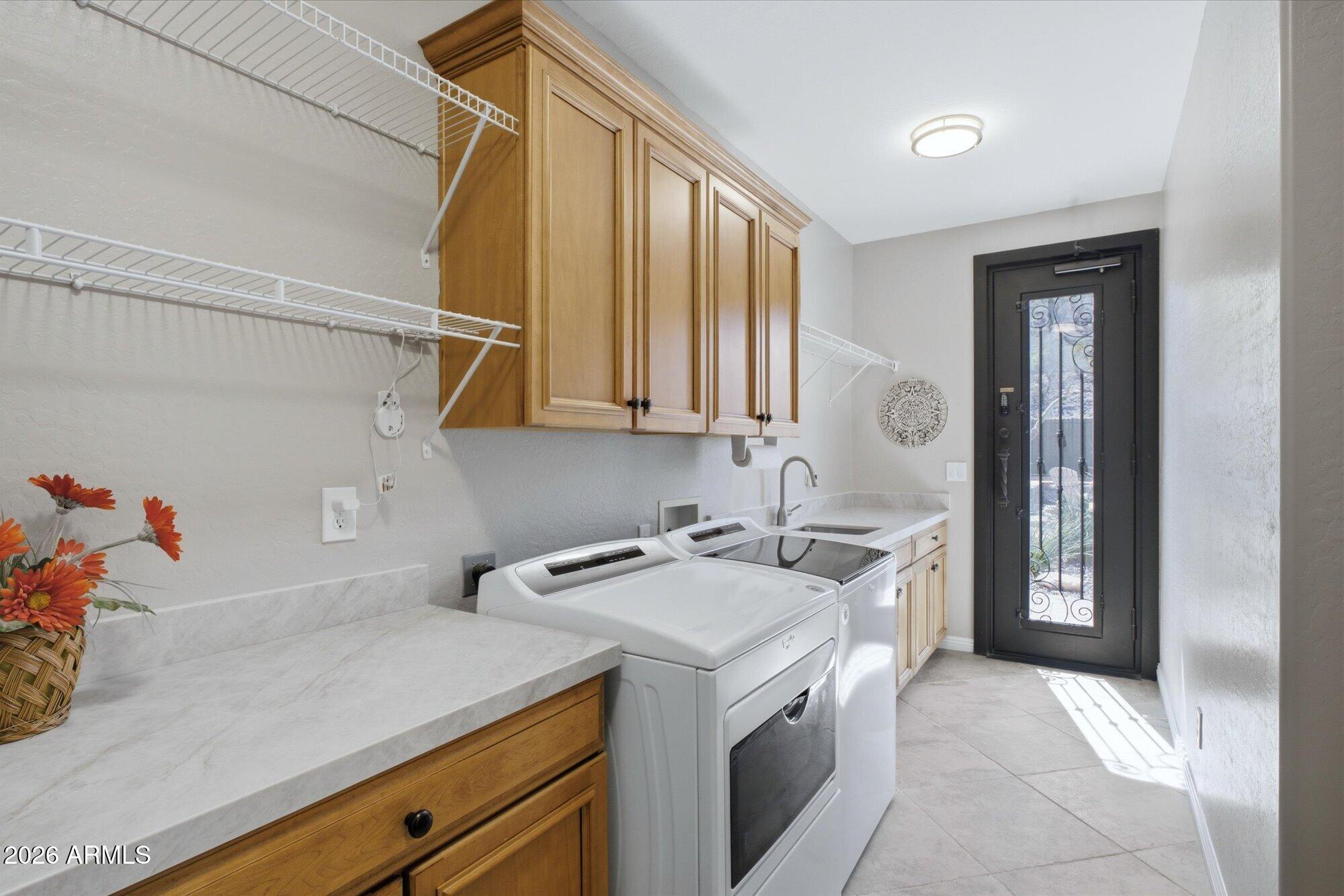 38521 N DONOVAN Court