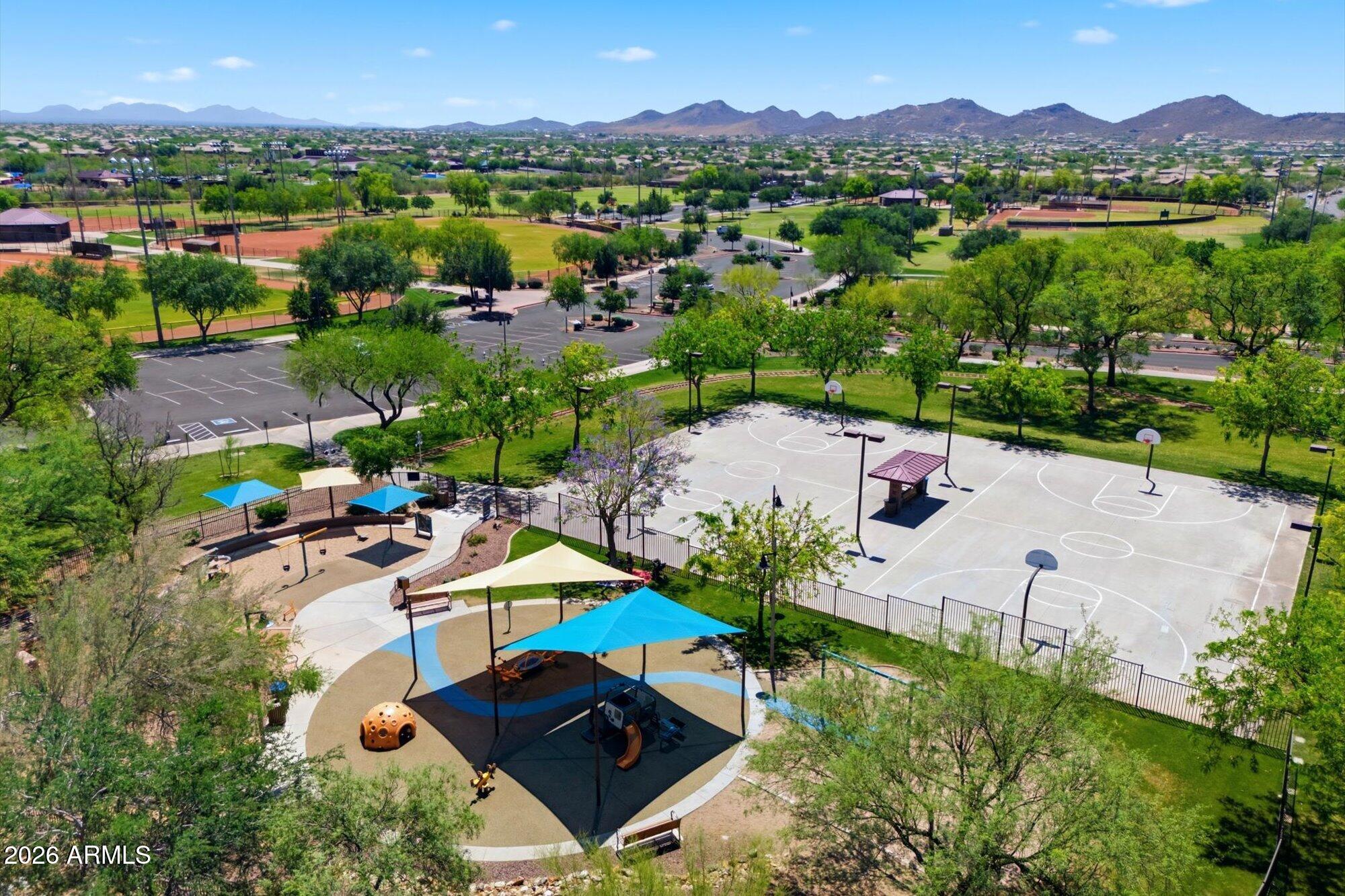 38521 N DONOVAN Court