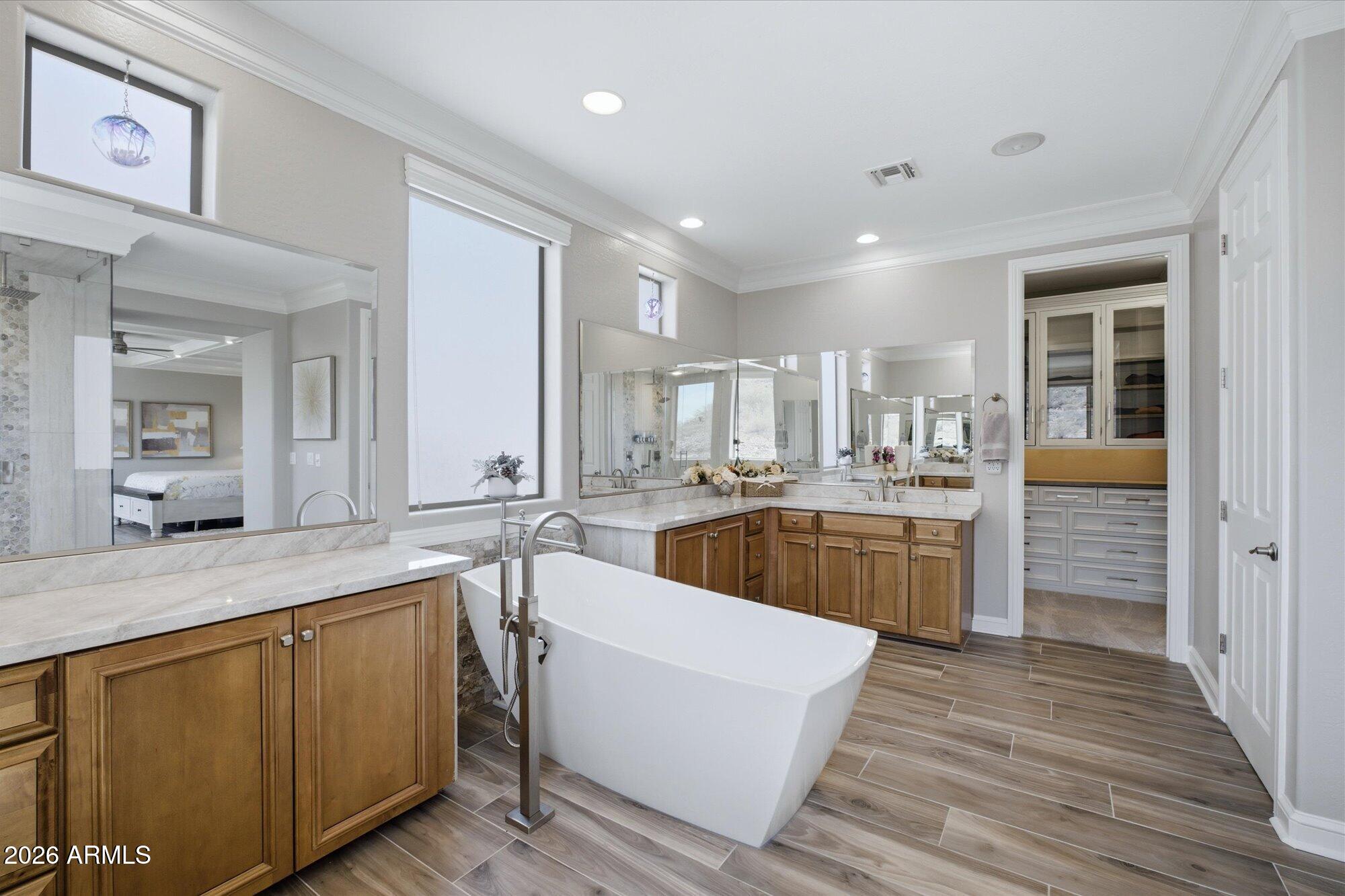 38521 N DONOVAN Court