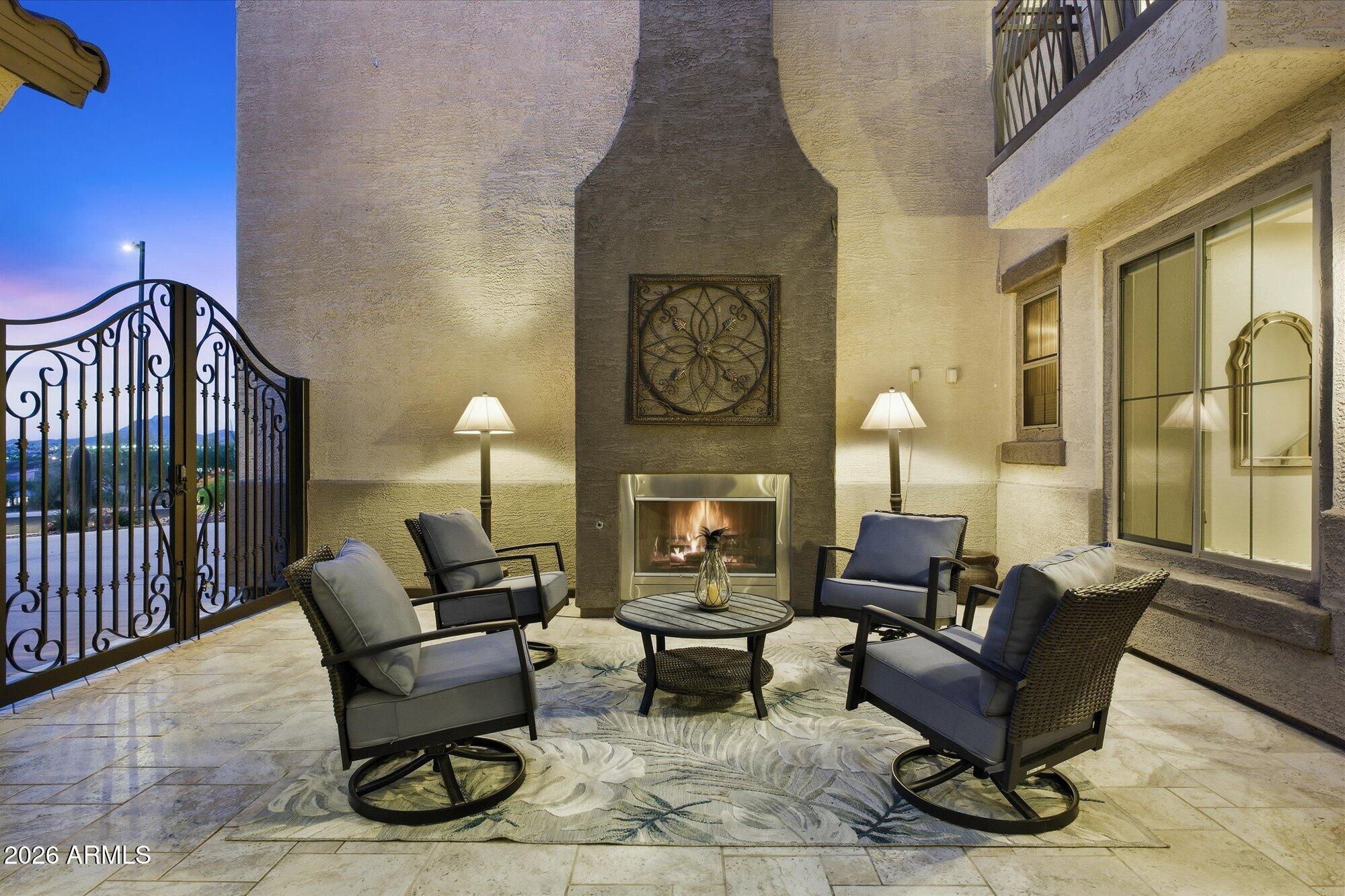 38521 N DONOVAN Court