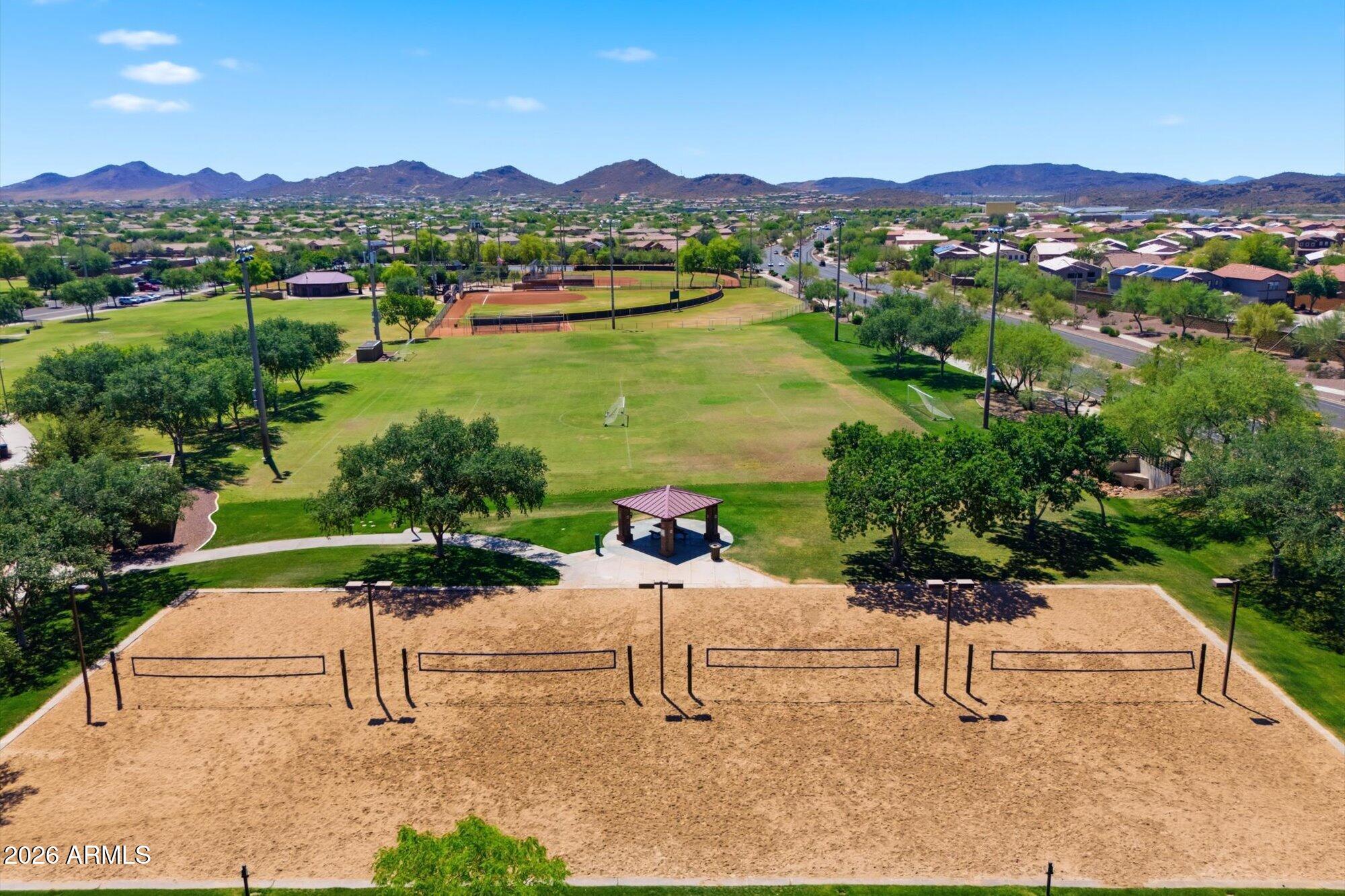 38521 N DONOVAN Court