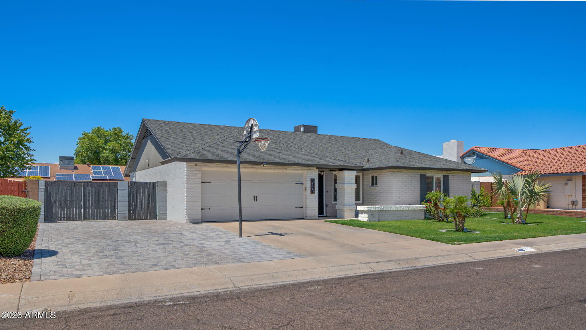 6120 W Shangri La Road