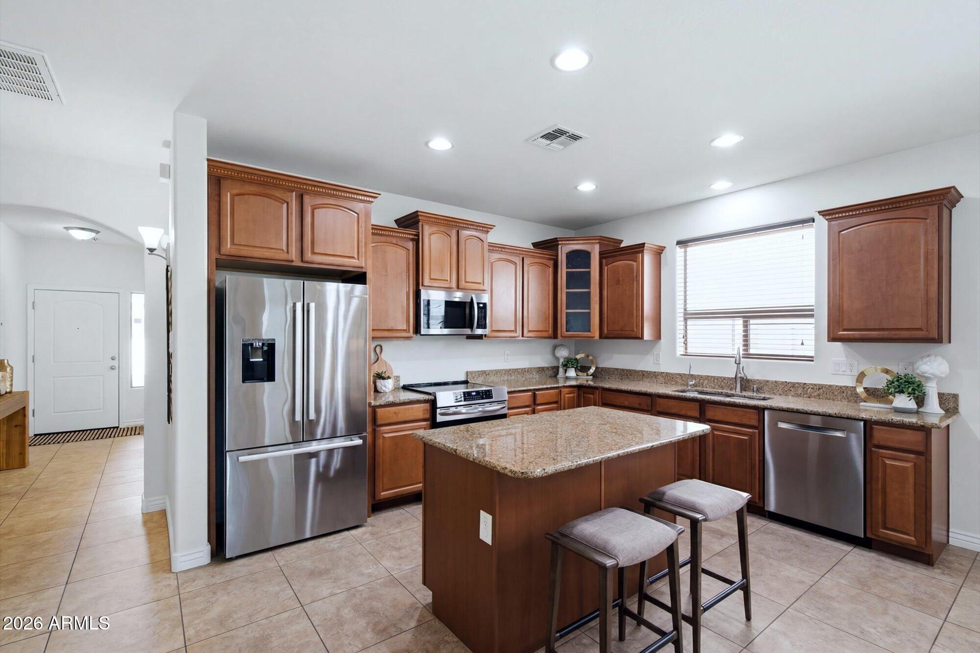 4247 E VISTA BONITA Drive