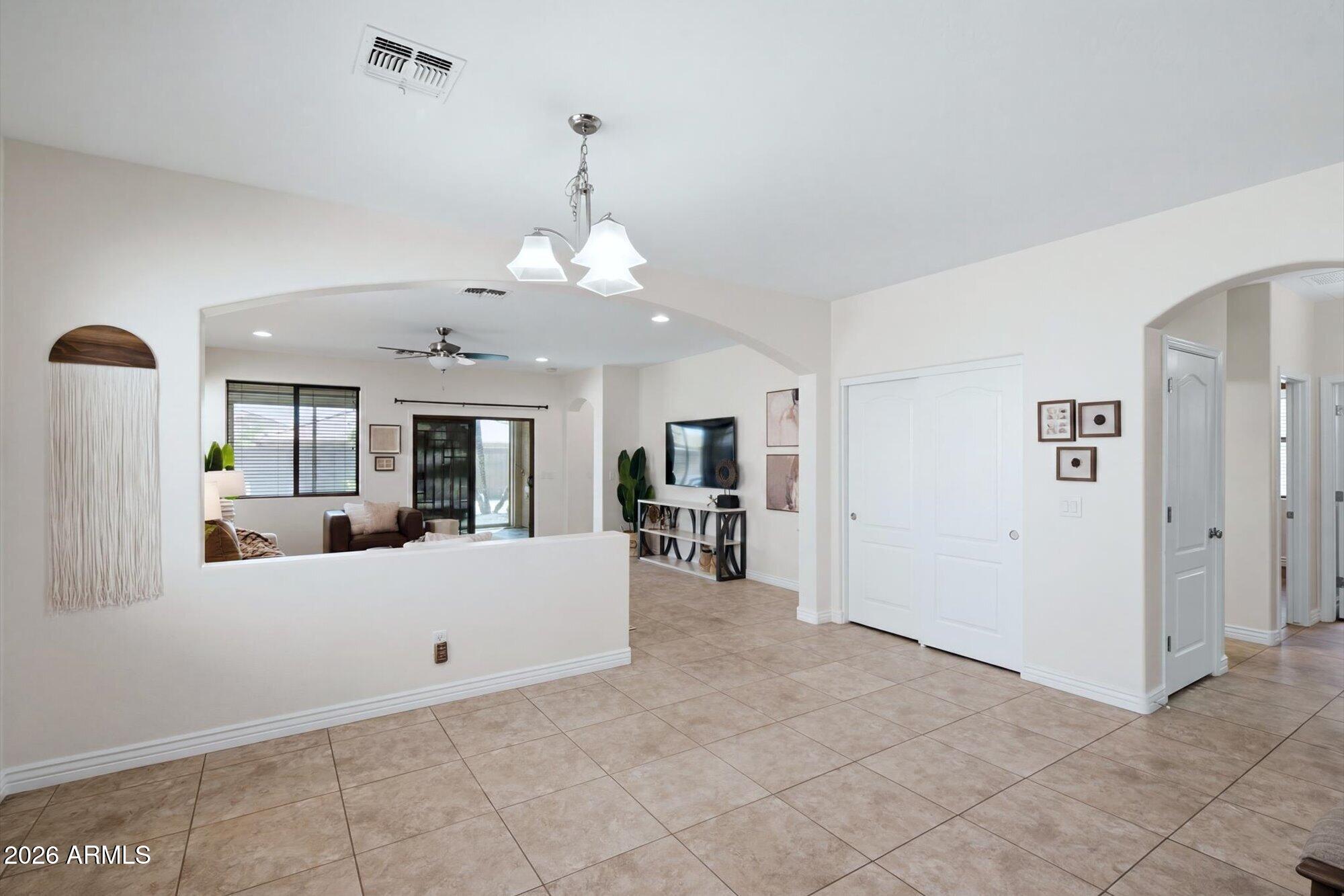 4247 E VISTA BONITA Drive