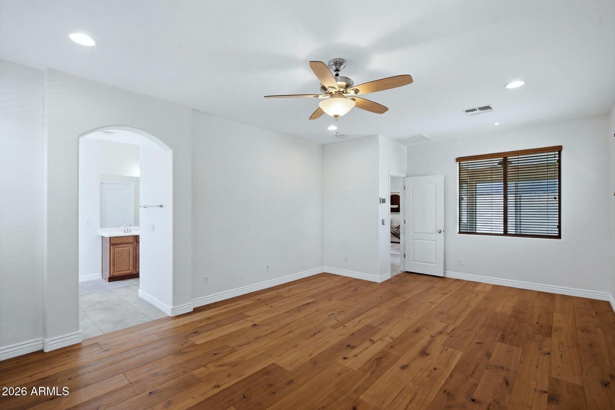 4247 E VISTA BONITA Drive